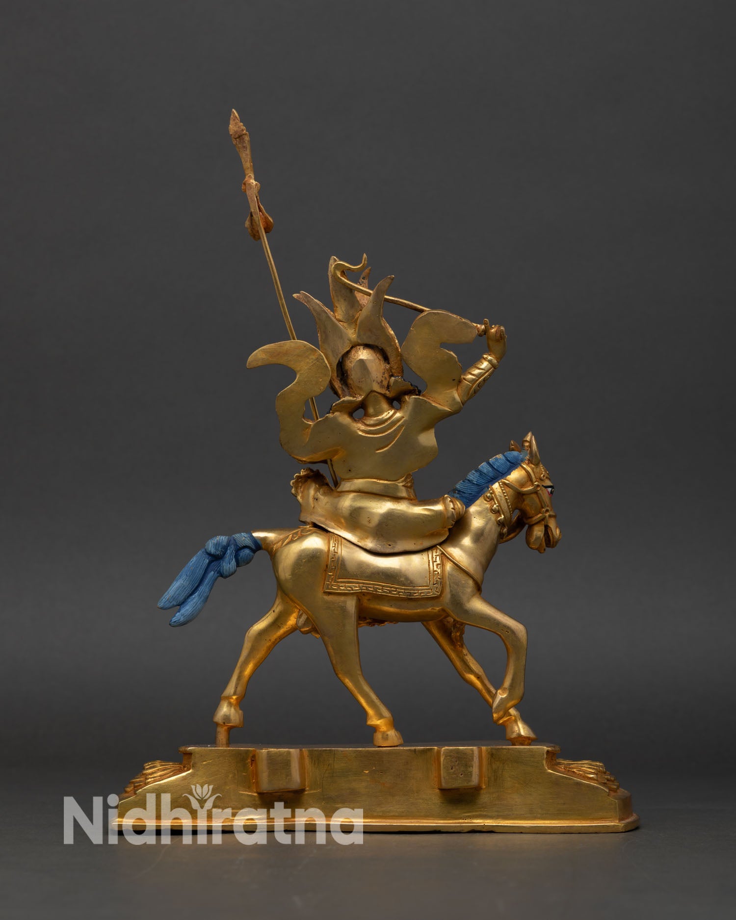 King Gesar Warrior Statue – Symbol of Strength and Protection