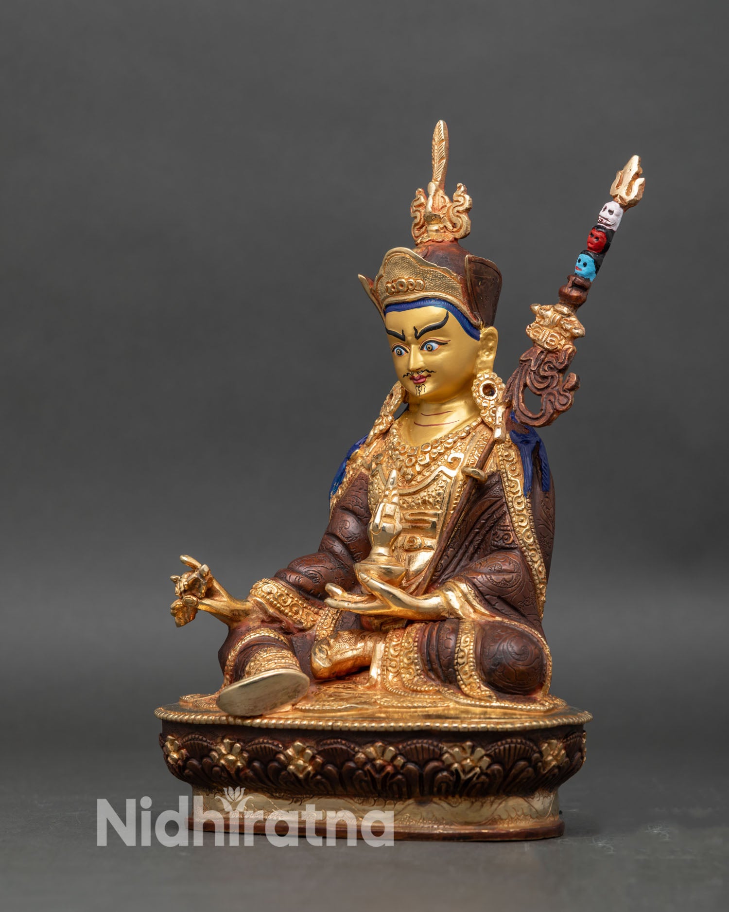 Guru Rinpoche Statue