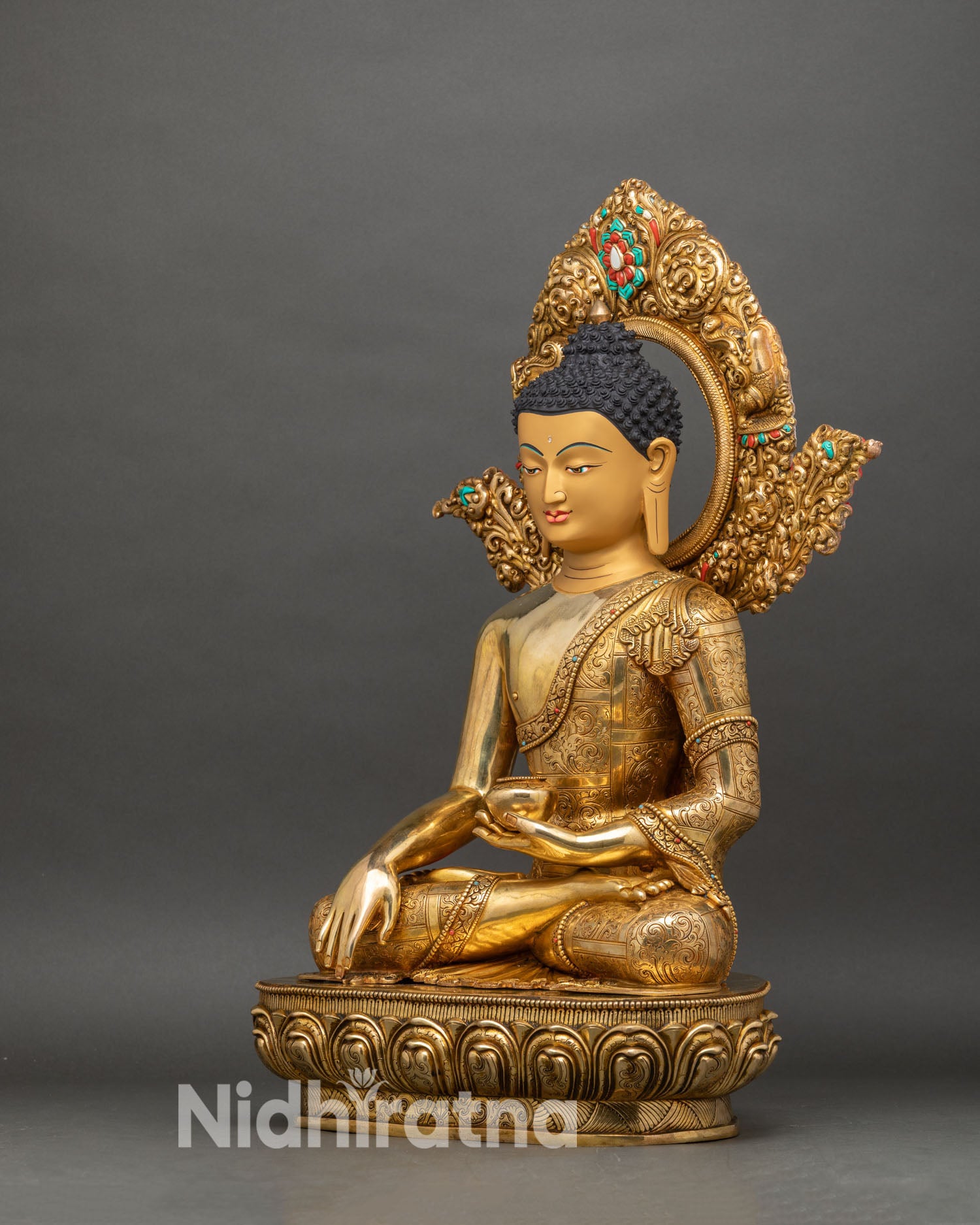 Buddha Shakyamuni Statue