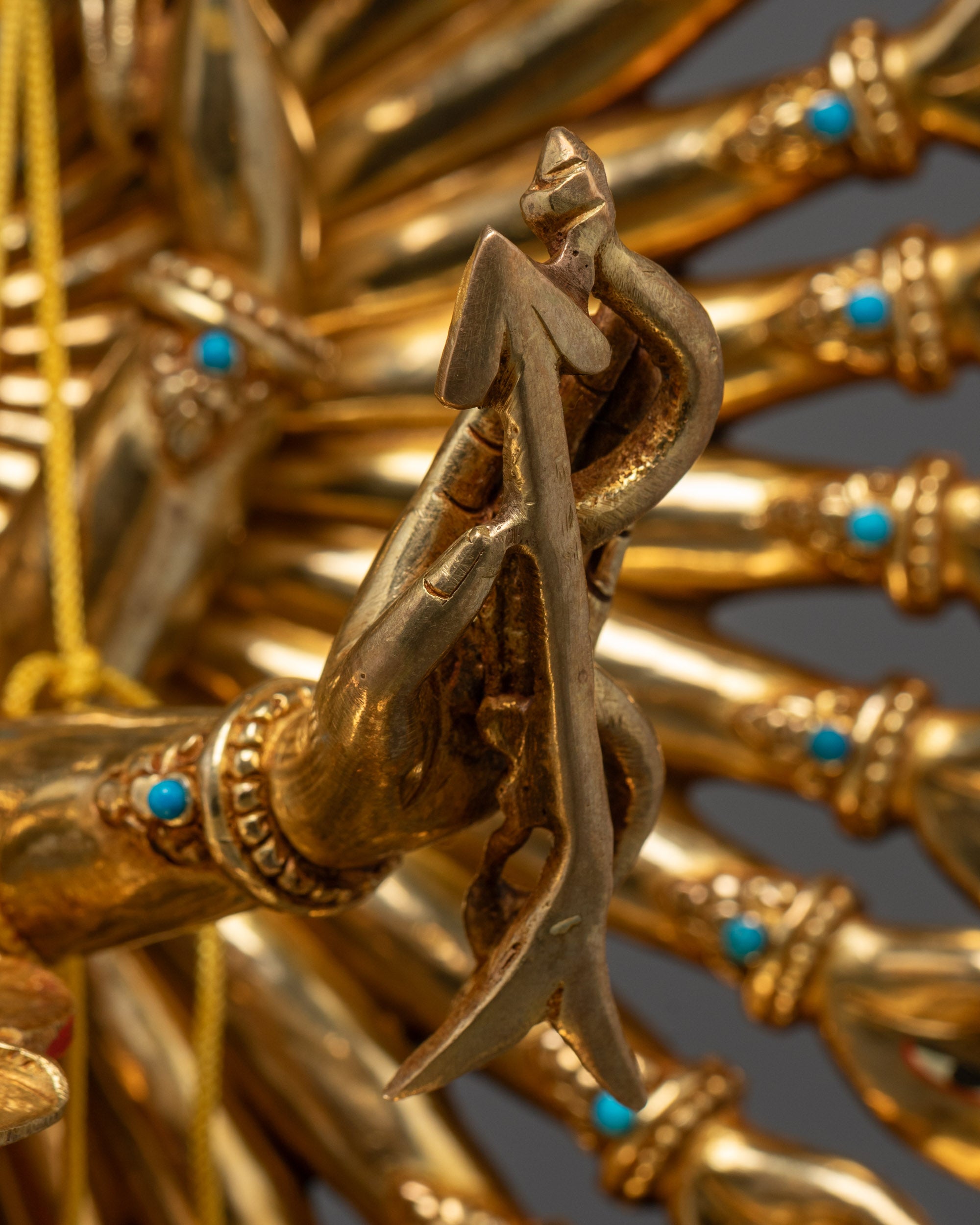 Large 1000-Armed Avalokiteshvara Sculpture | Chenrezig Statue