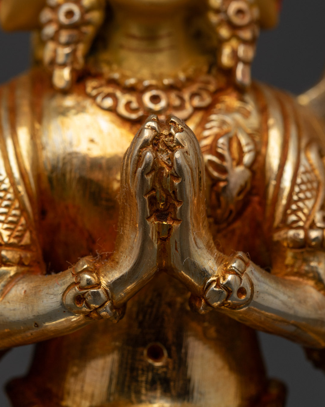 Thousand-Armed Chenrezig Bodhisattva Statue | Tibetan Artwork