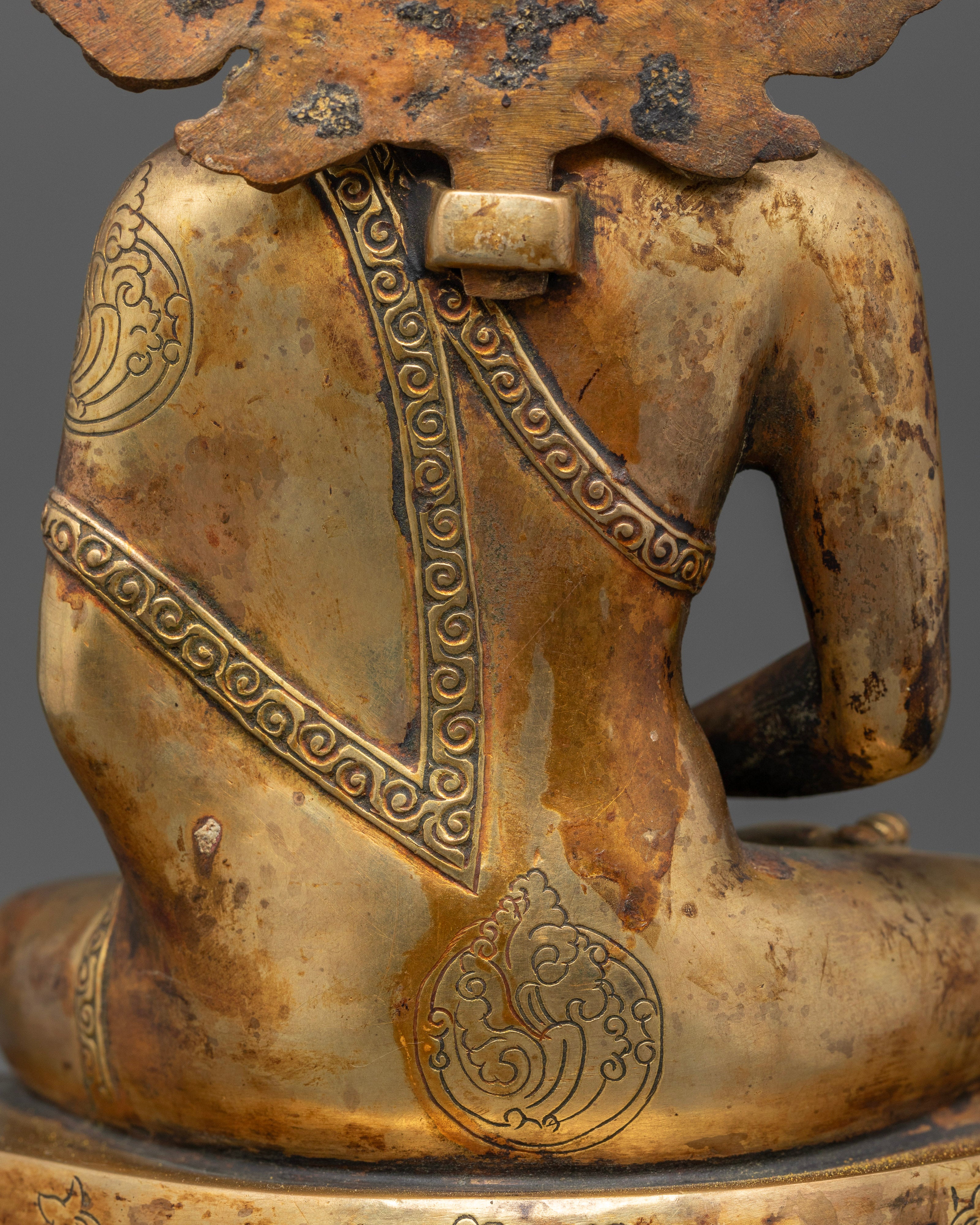 Antique Buddha Amitabha Statue: Symbolizing Infinite Compassion