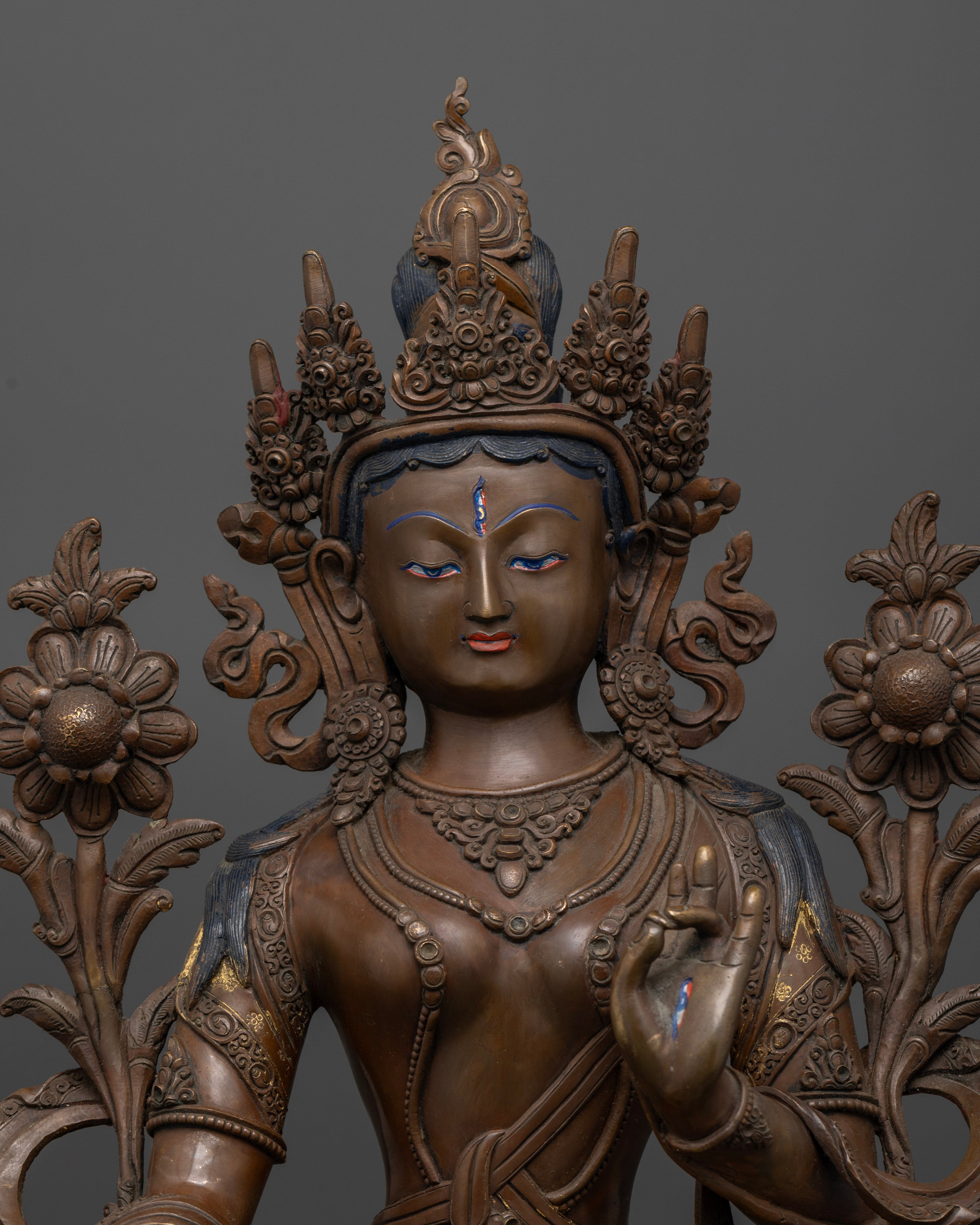 Antique Finish White Tara Statue for Spiritual Connection