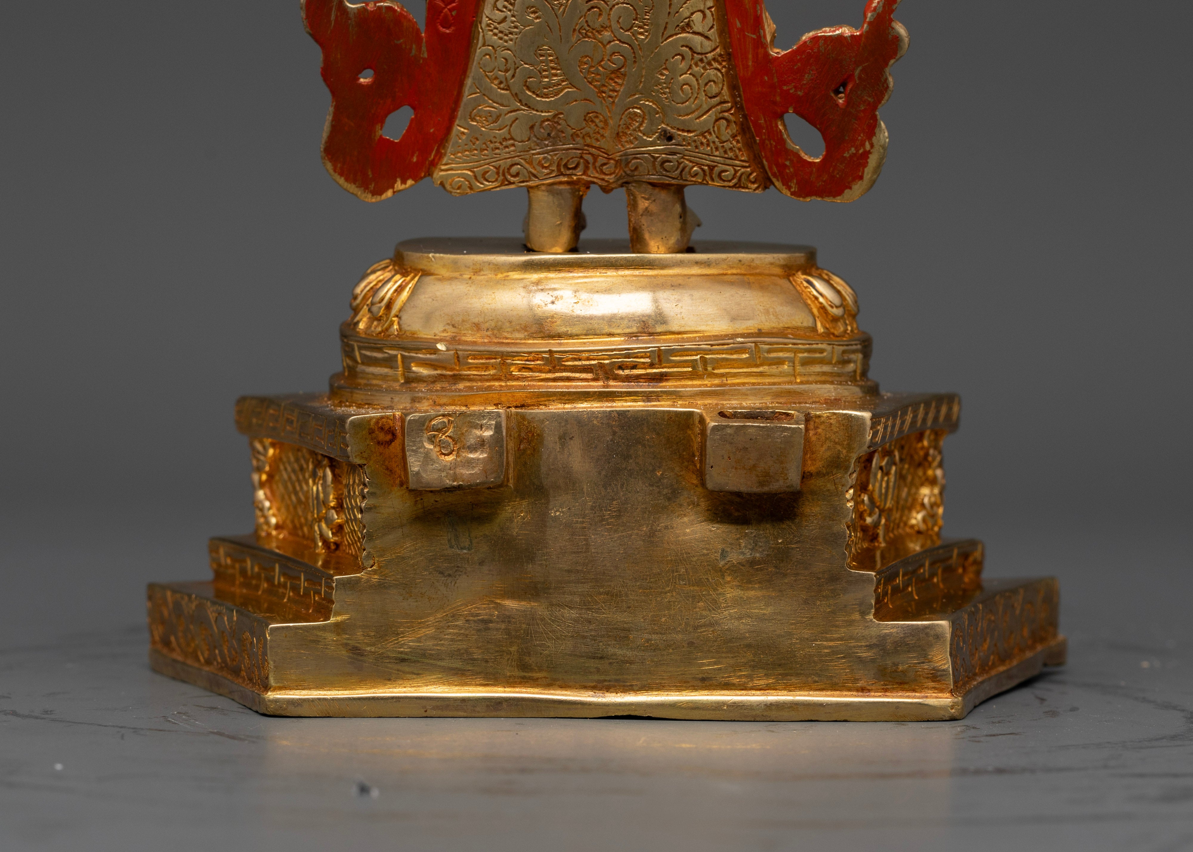 Divine 1000-Armed Chenrezig Statue for Altar Display