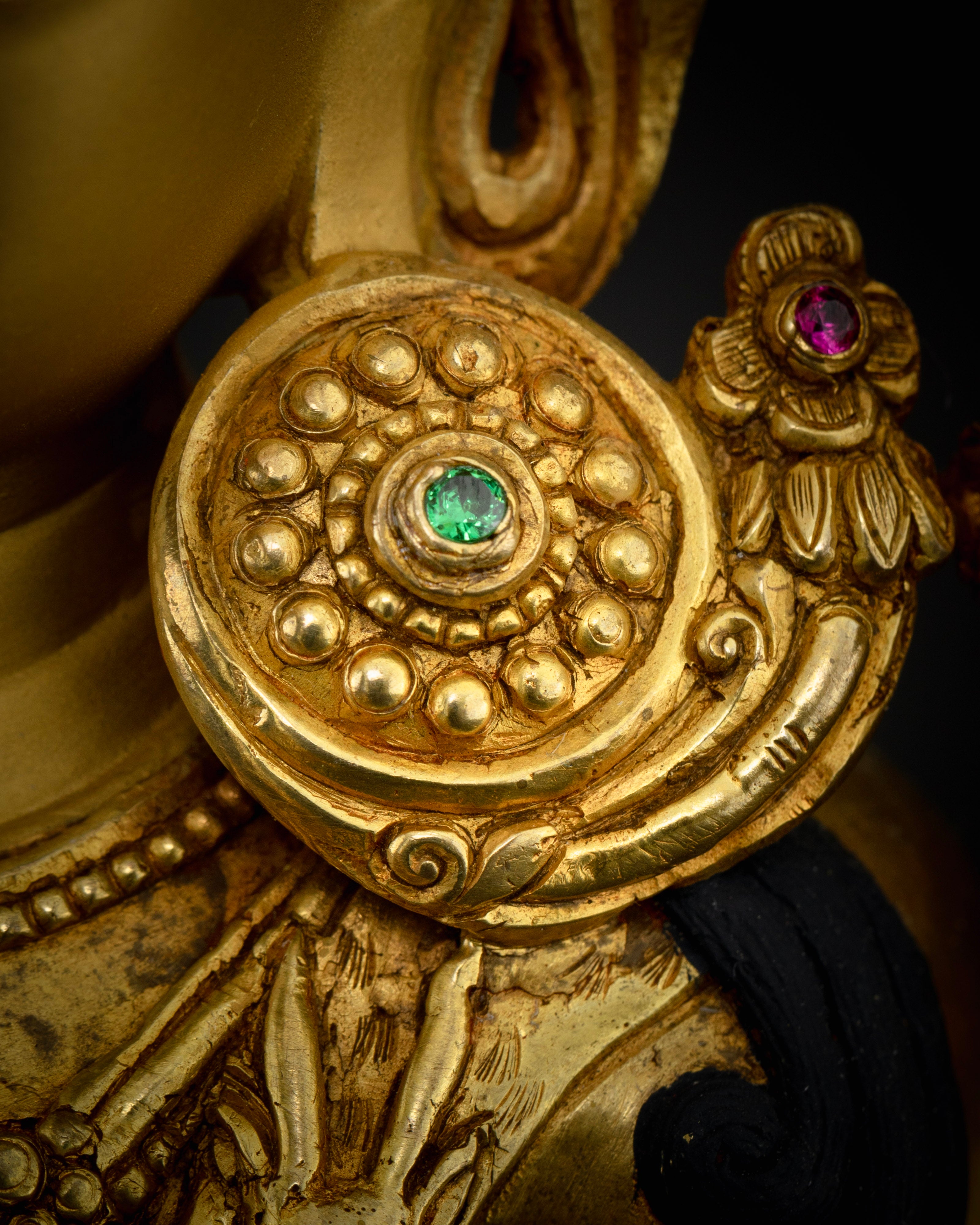 Tibetan Chenrezig Statue: Emblem of Compassion
