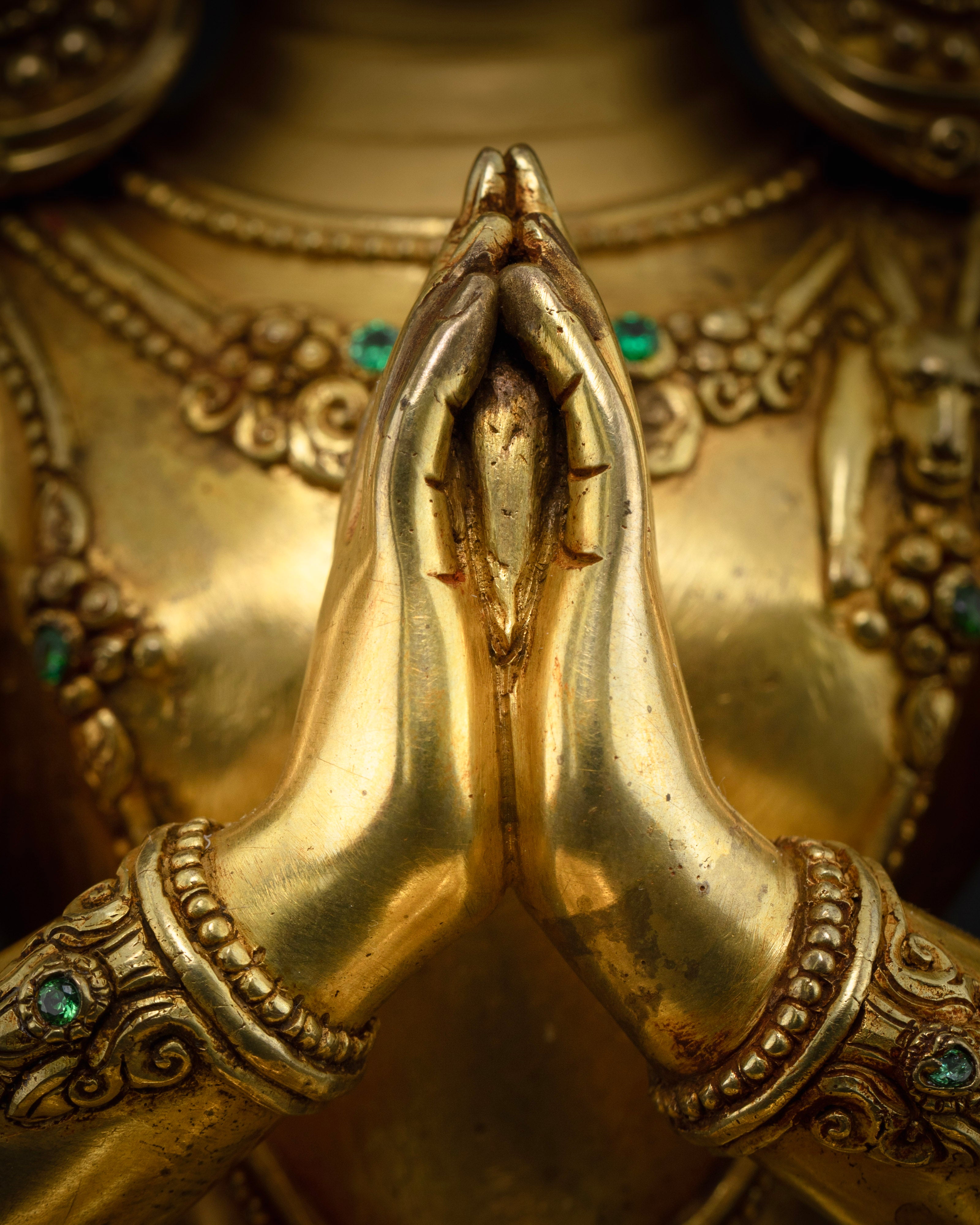 Tibetan Chenrezig Statue: Emblem of Compassion