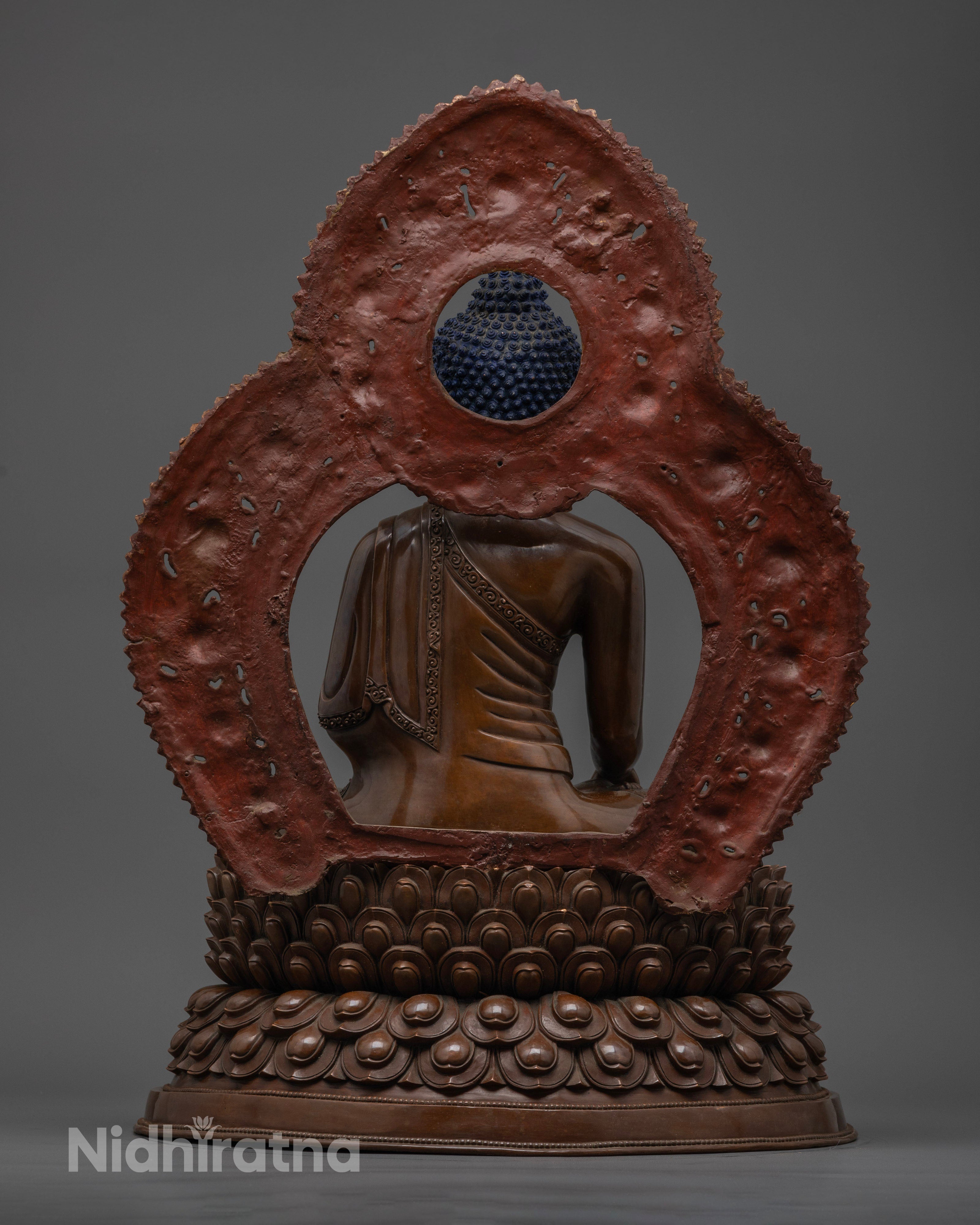Oxidized Buddha Shakyamuni: A Divine Representation of Enlightenment