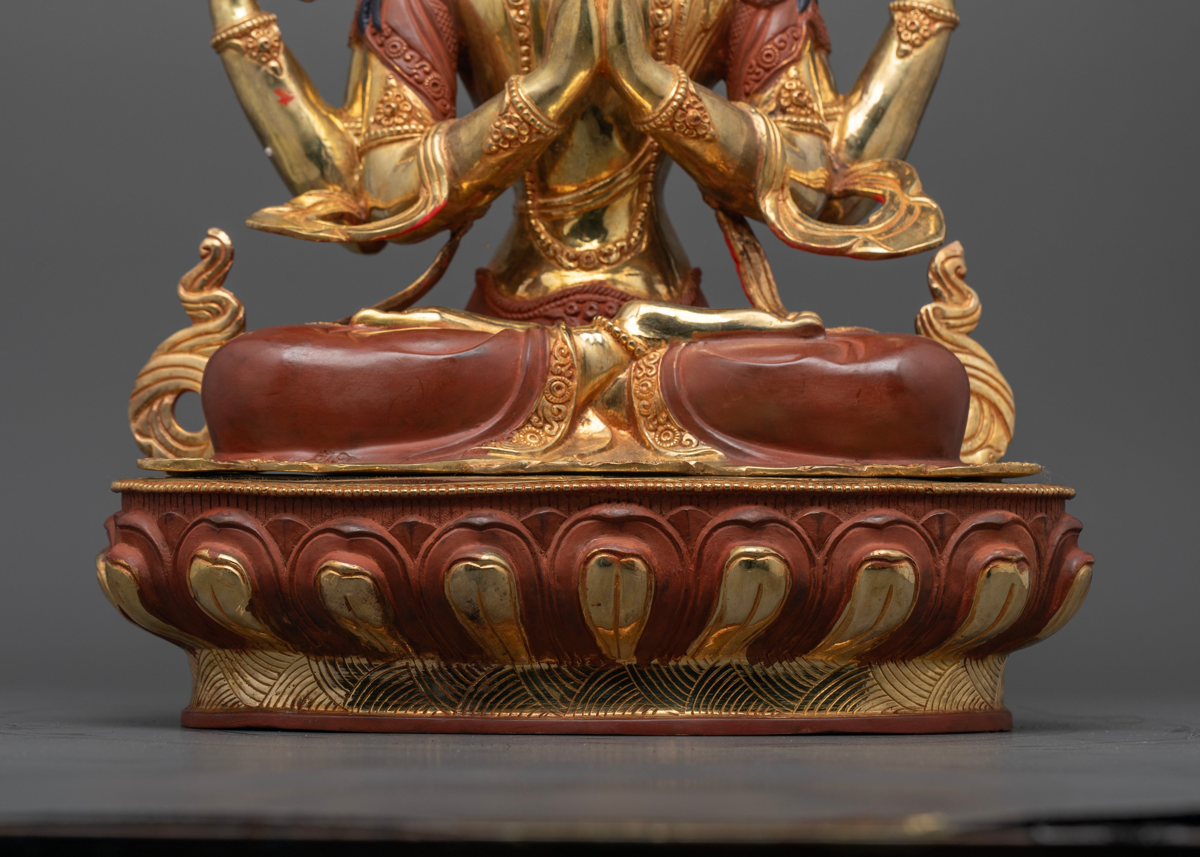 Divine Chenrezig Statue - A Sacred Icon of Compassion