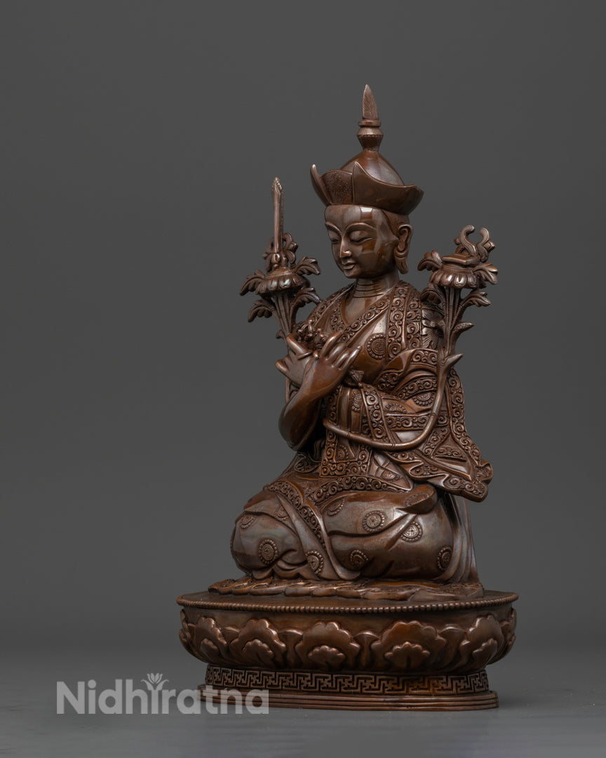 The side view of 16th karmapa statue | Symbol of Tibetan Buddhism 16th Karmapa | Oxidized copper 16th Karmapa statue