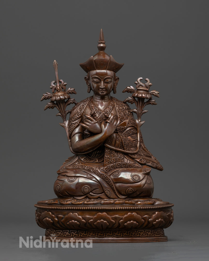 The beautiful oxidized figure of 16th karmapa statue | Elegant 16th Karmapa spiritual statue | Intricate 16th Karmapa statue design |