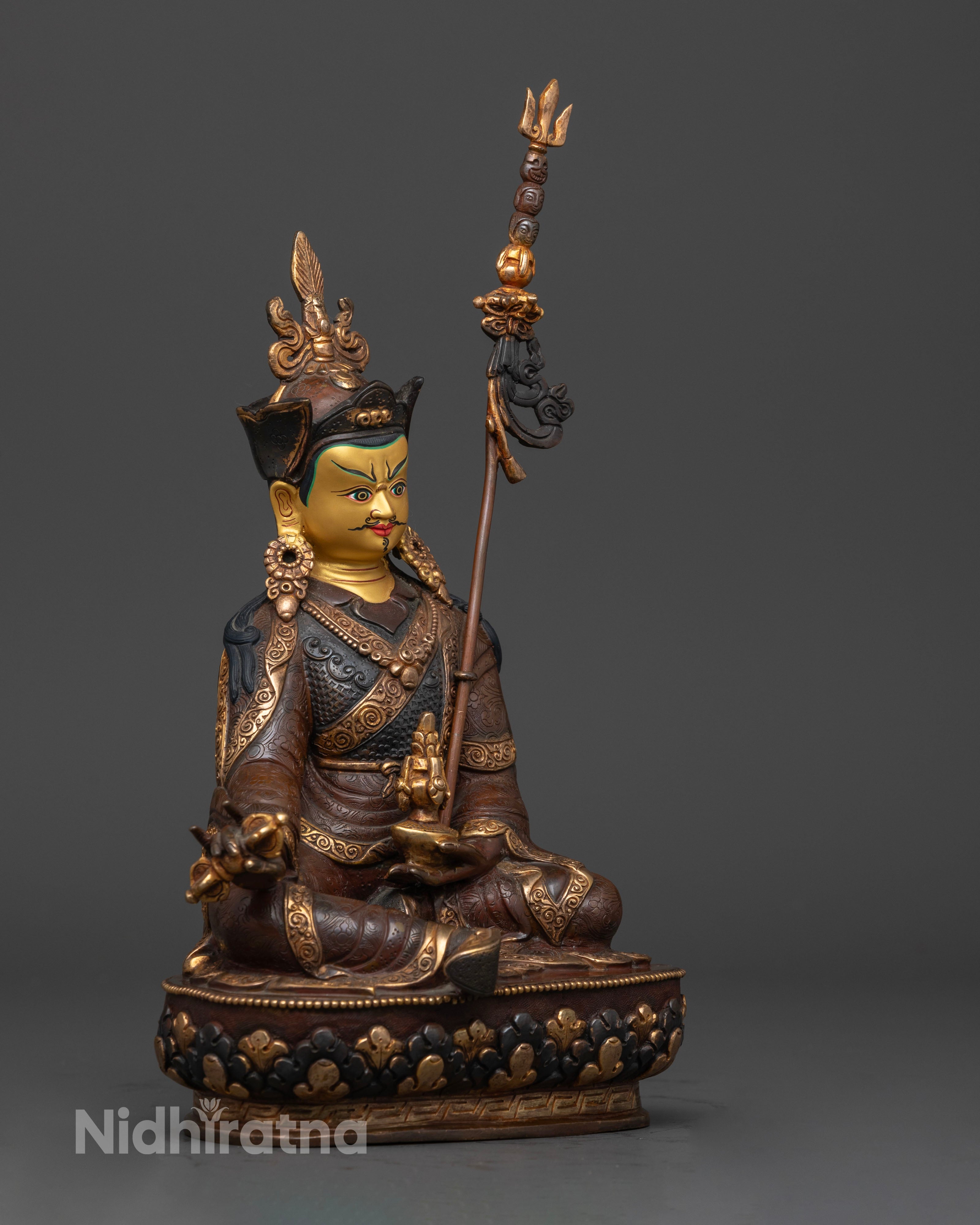 Guru Rinpoche Statue: Wisdom & Compassion
