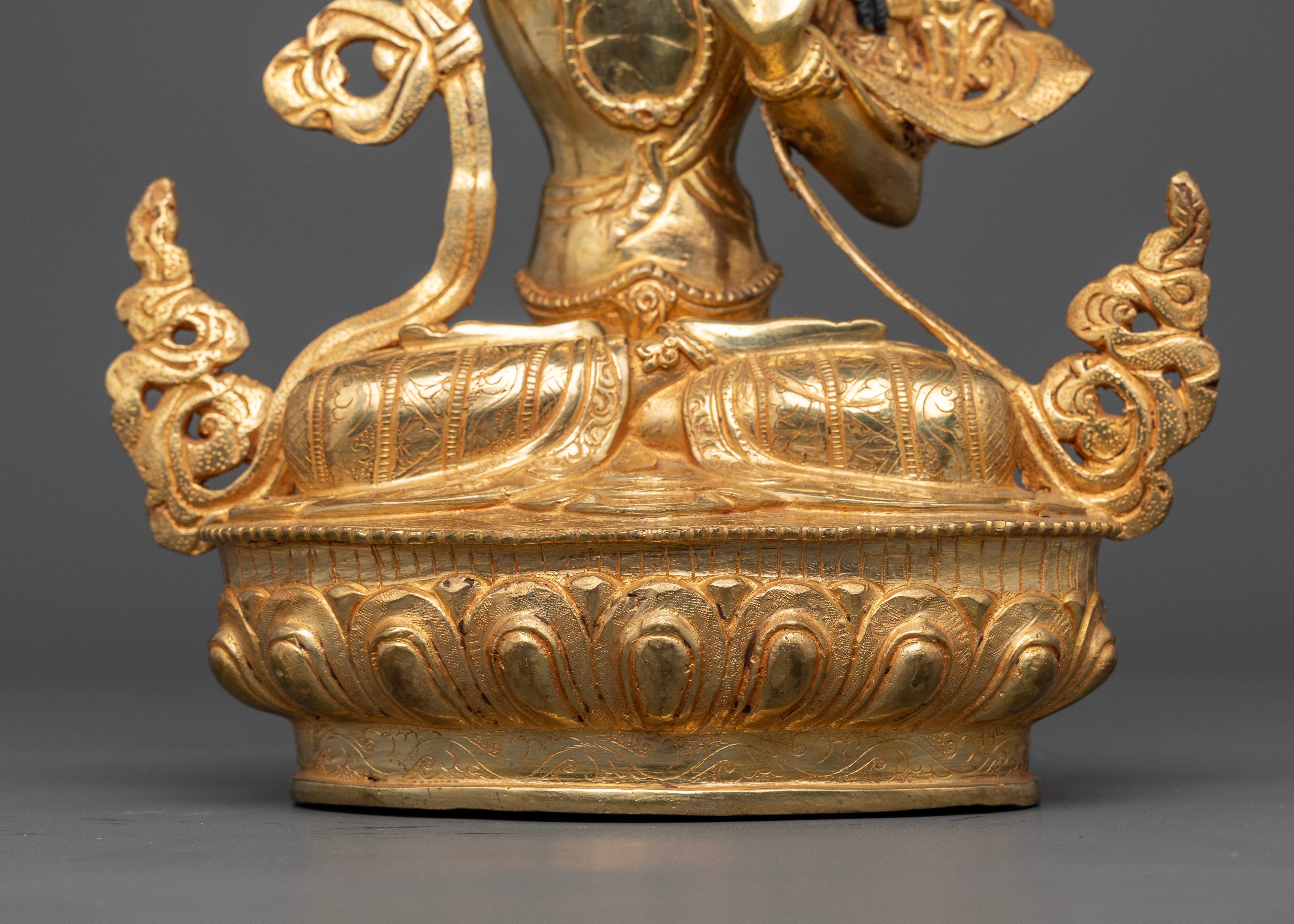 Manjushri Statue: Embodiment of Enlightened Wisdom