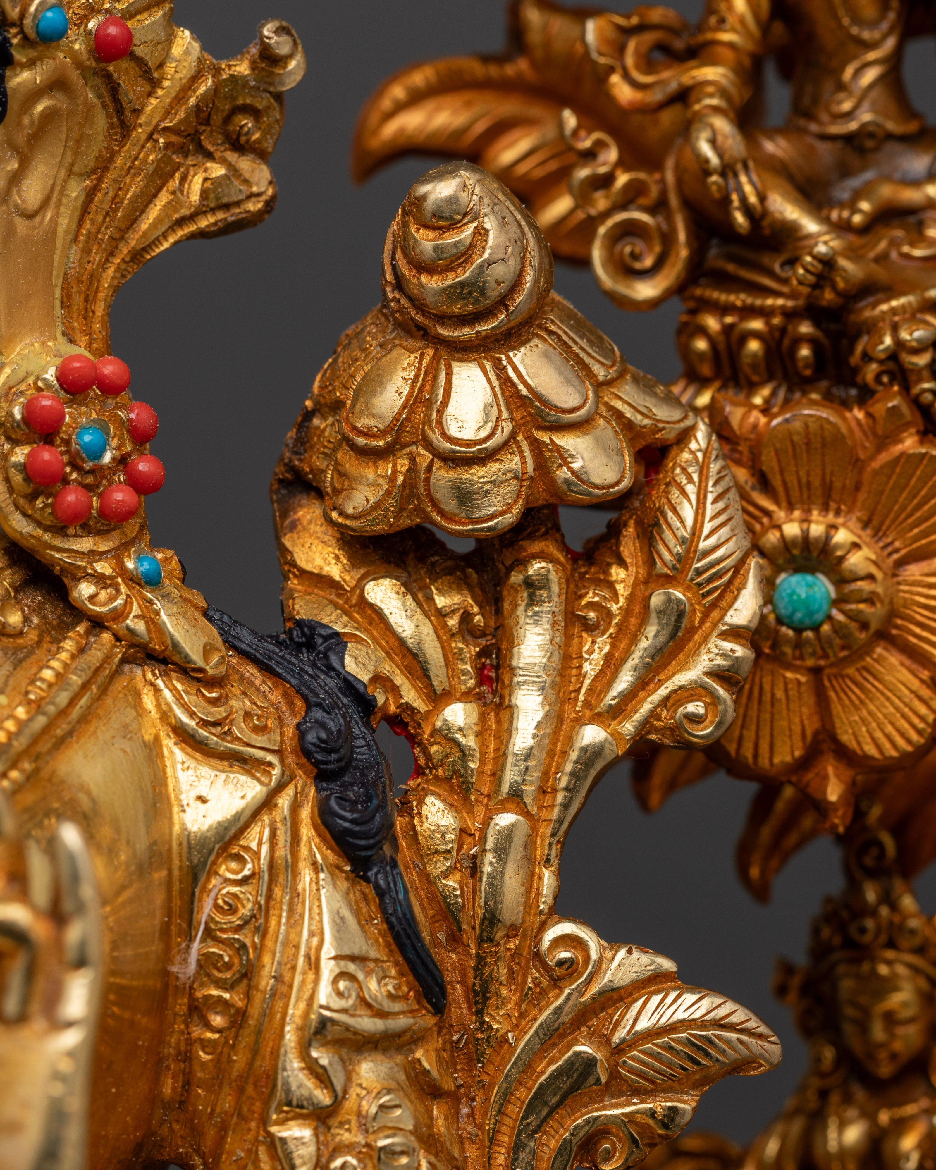 21 Tara Goddess Tree Statue: Divine Compassion & Serenity