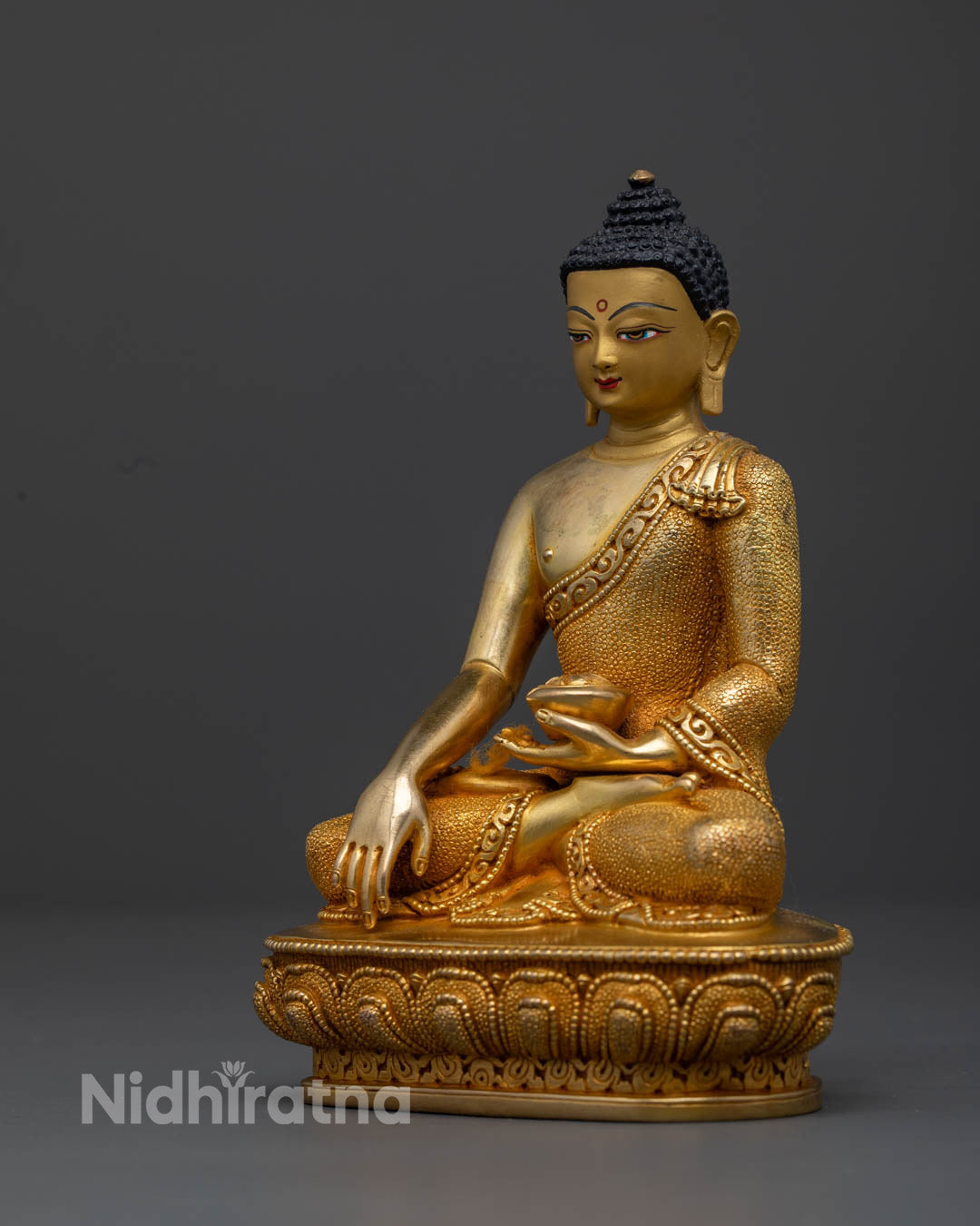 Shakyamuni Buddha Statue | Traditional Nepalese Craftsmanship