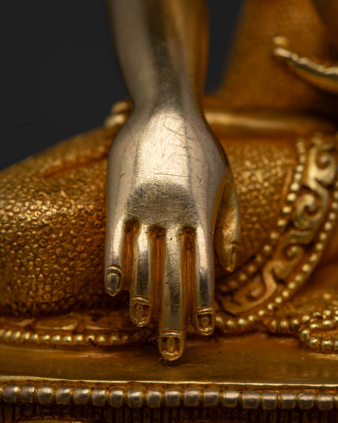 Shakyamuni Buddha Statue | Traditional Nepalese Craftsmanship