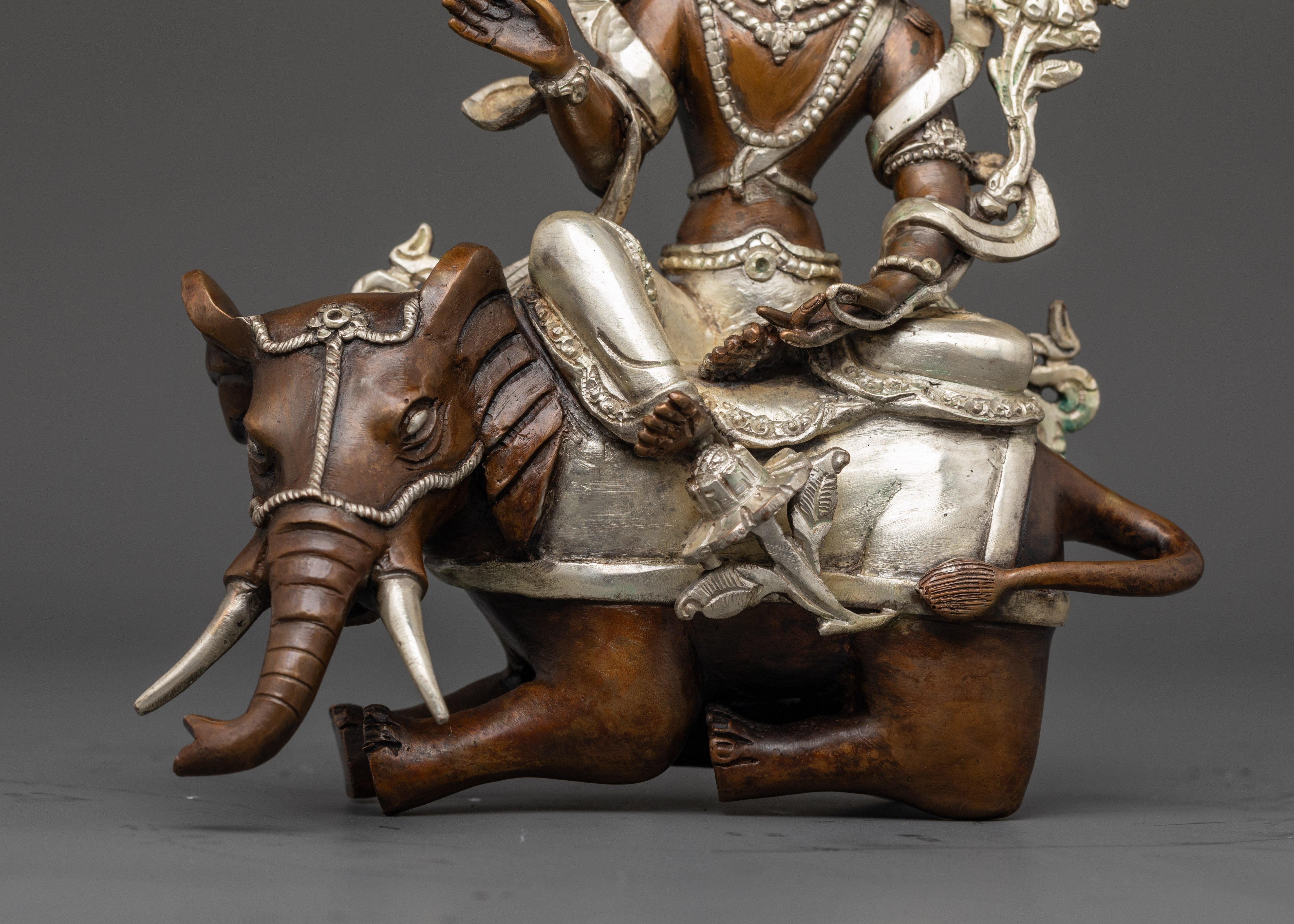 Unique Bodhisattva Statue: Perfect for Collectors