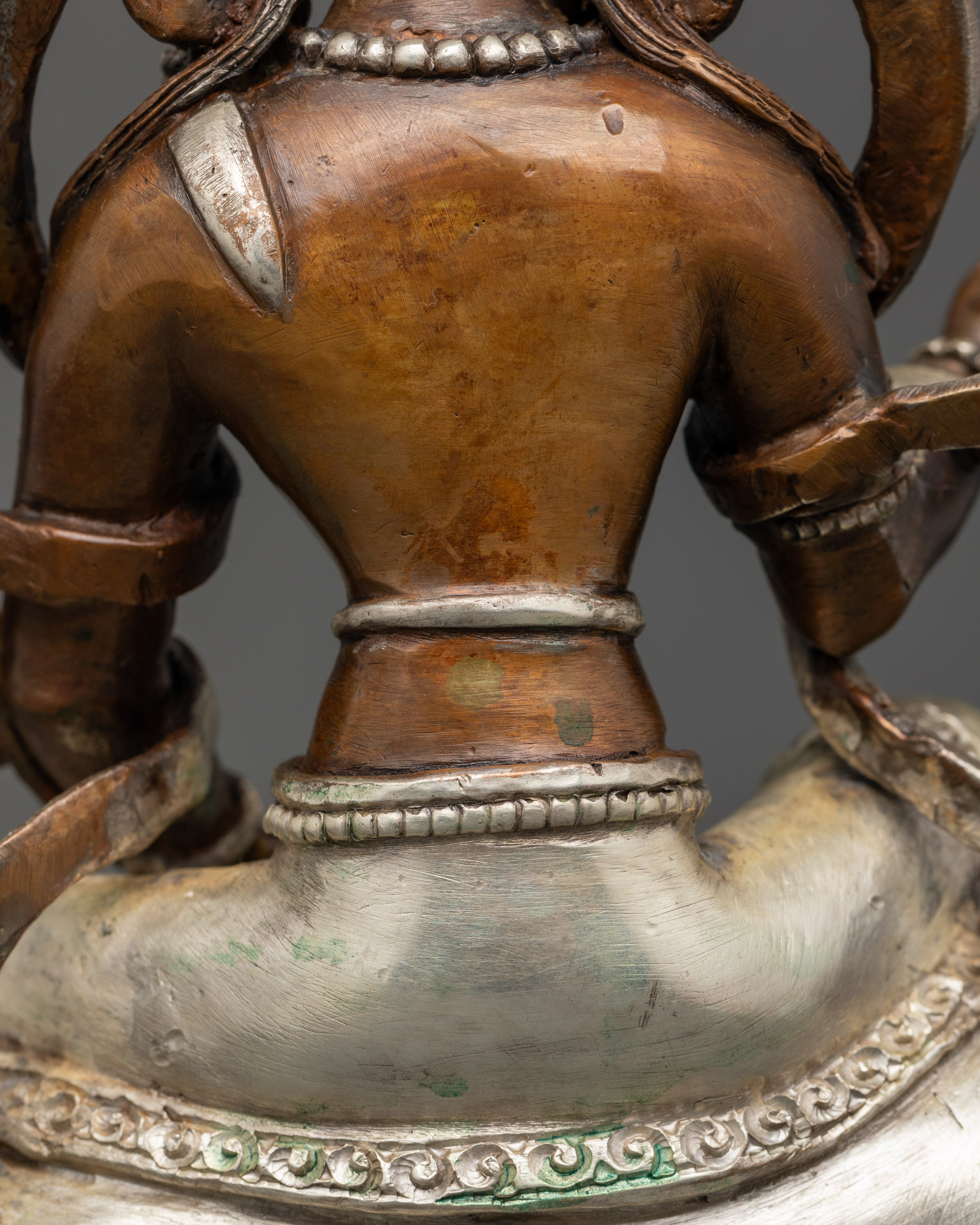 Unique Bodhisattva Statue: Perfect for Collectors