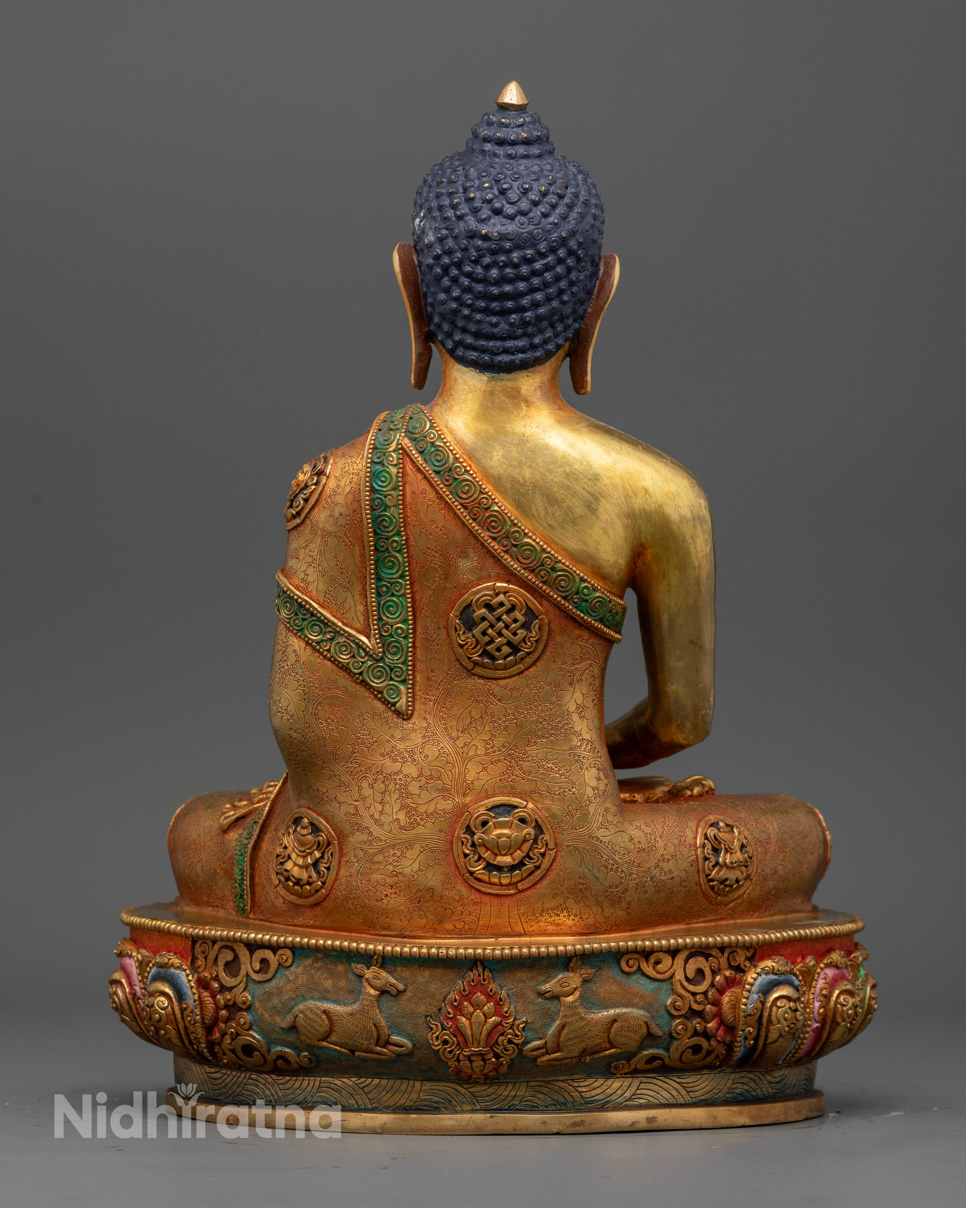 Decorative Amitabha Buddha Statue for Spiritual Spaces