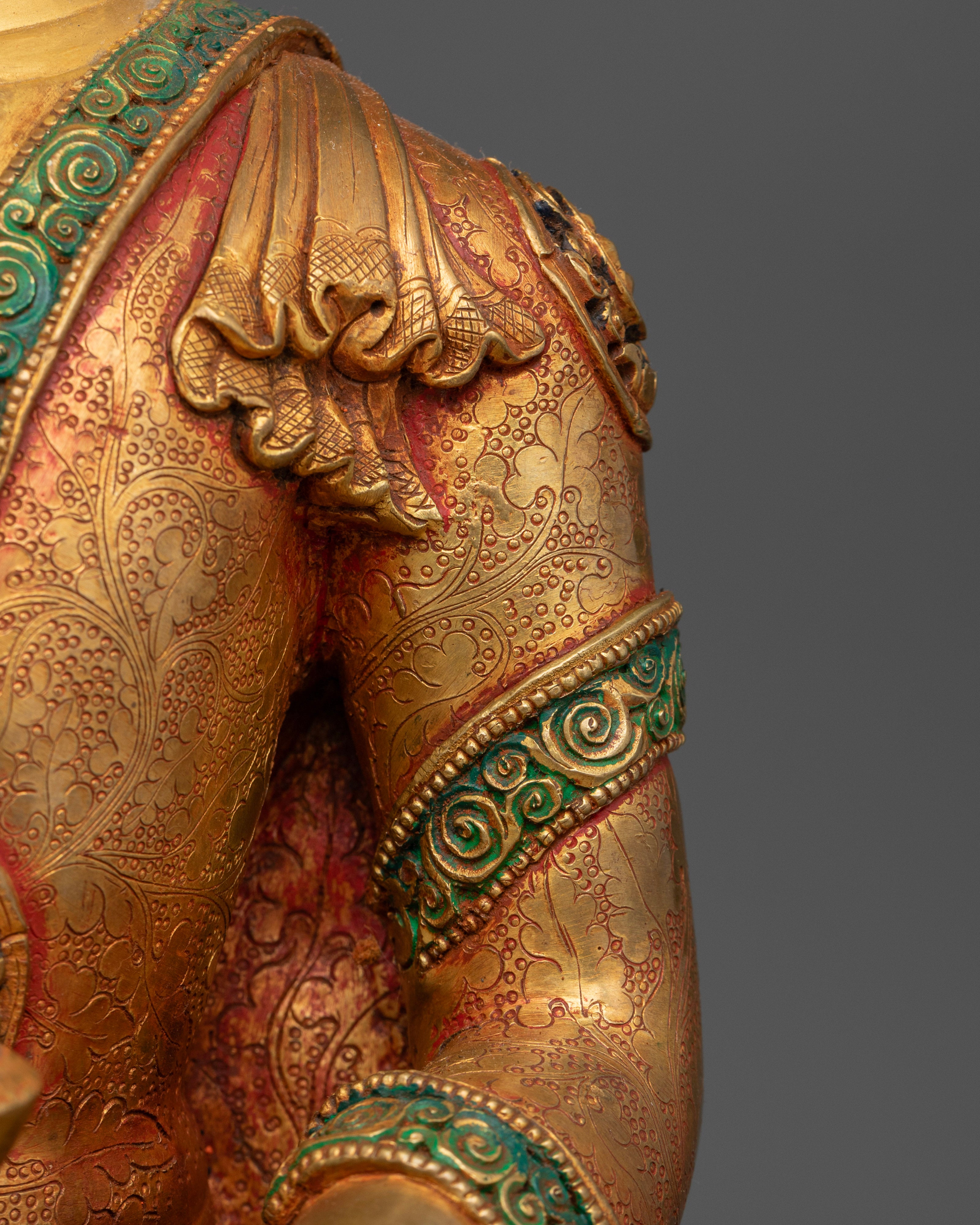 Decorative Amitabha Buddha Statue for Spiritual Spaces