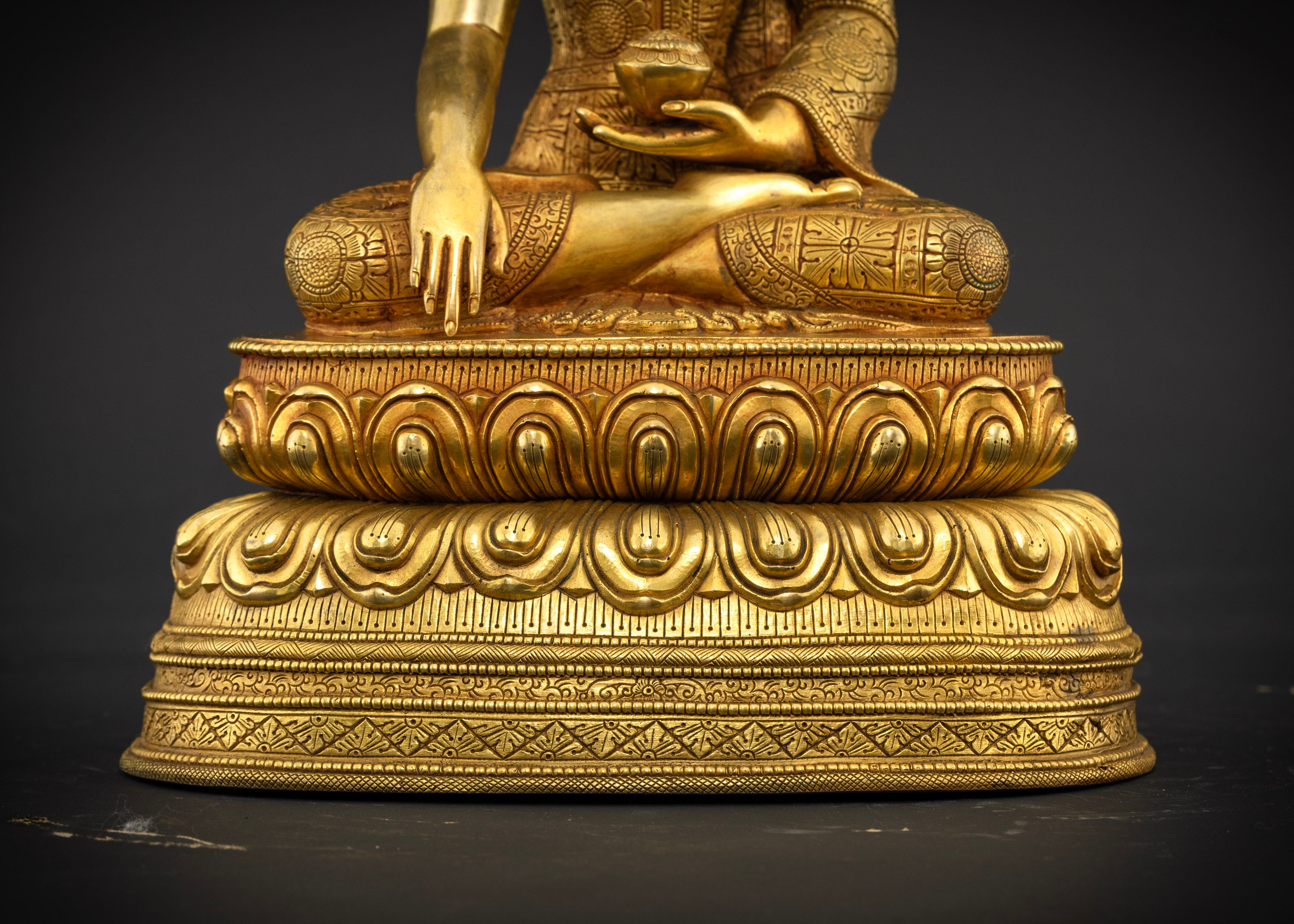 Exclusive Shakyamuni Buddha Statue: Masterpiece Limited Edition