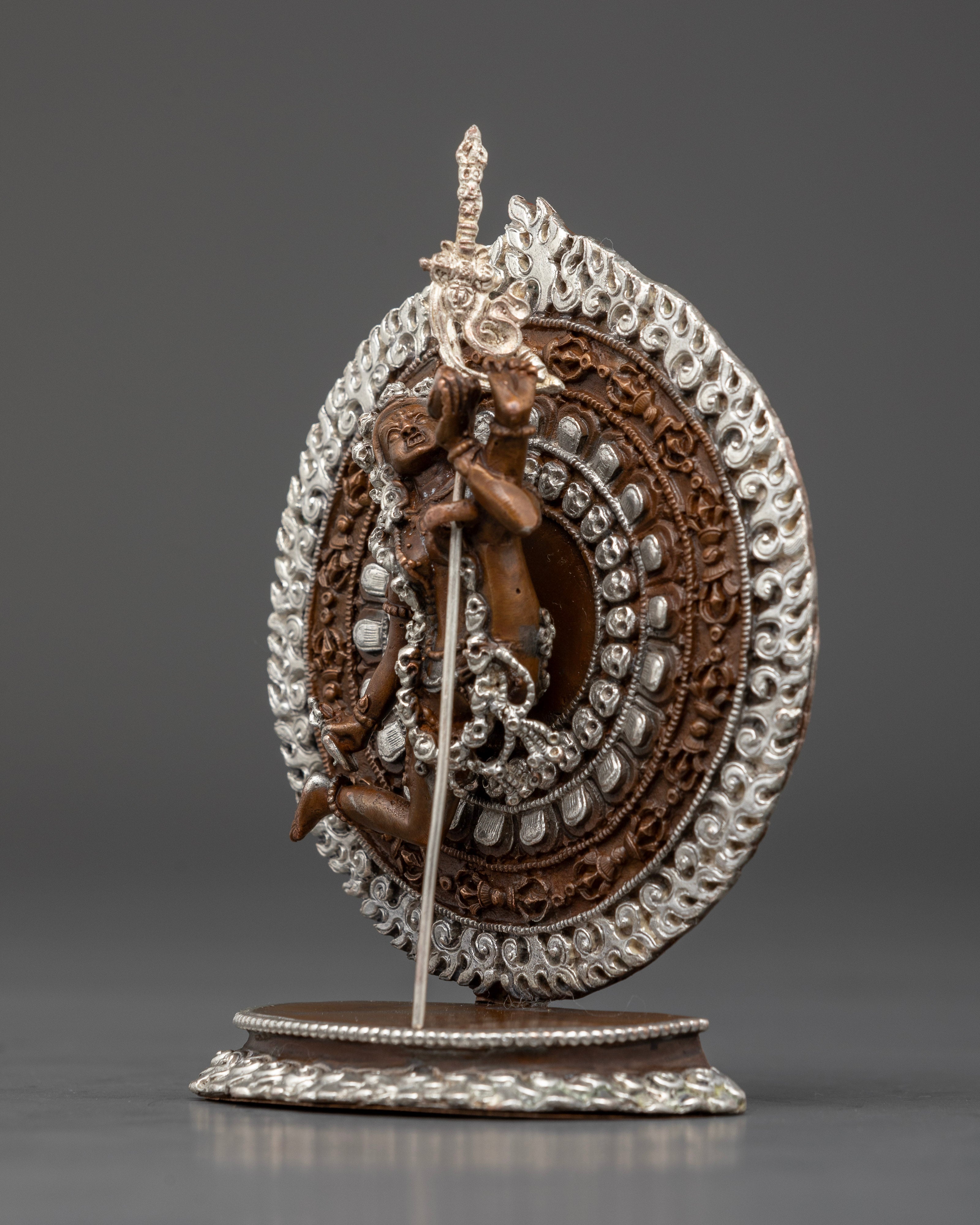 Vajrayogini: The Divine Consort of Enlightenment