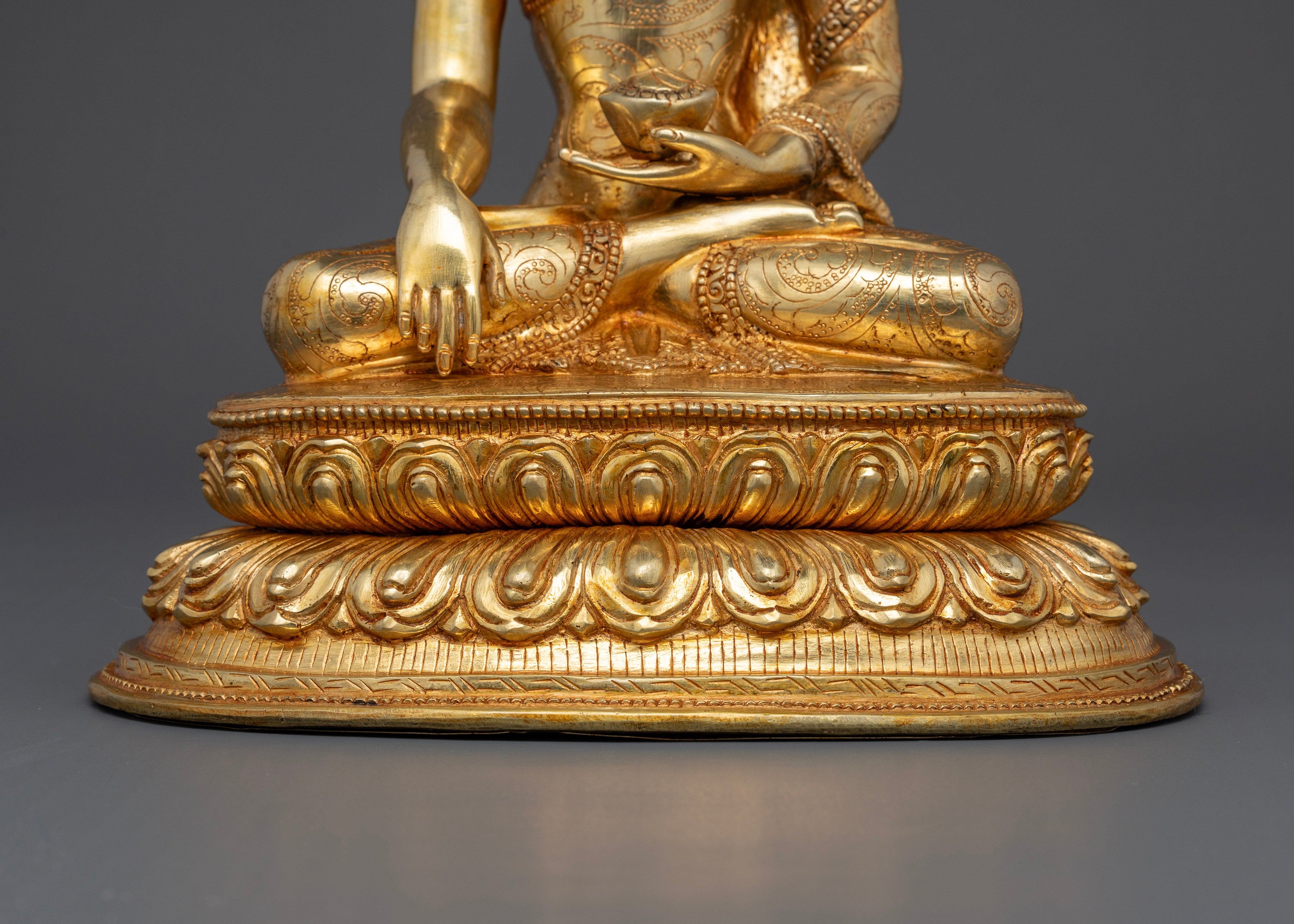 Buddha Sakyamuni: Enlightened One of the Sakya