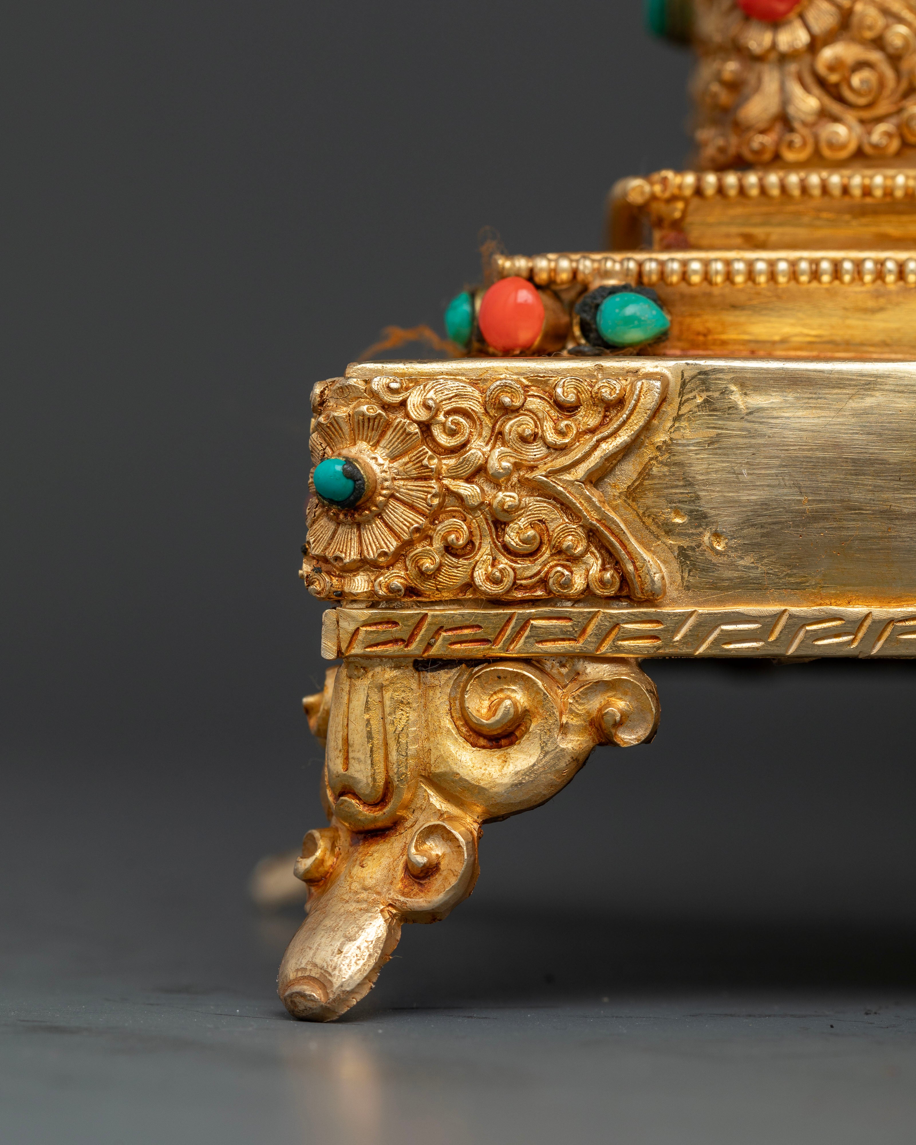 The Golden Throne: Symbol of Divine Sovereignty