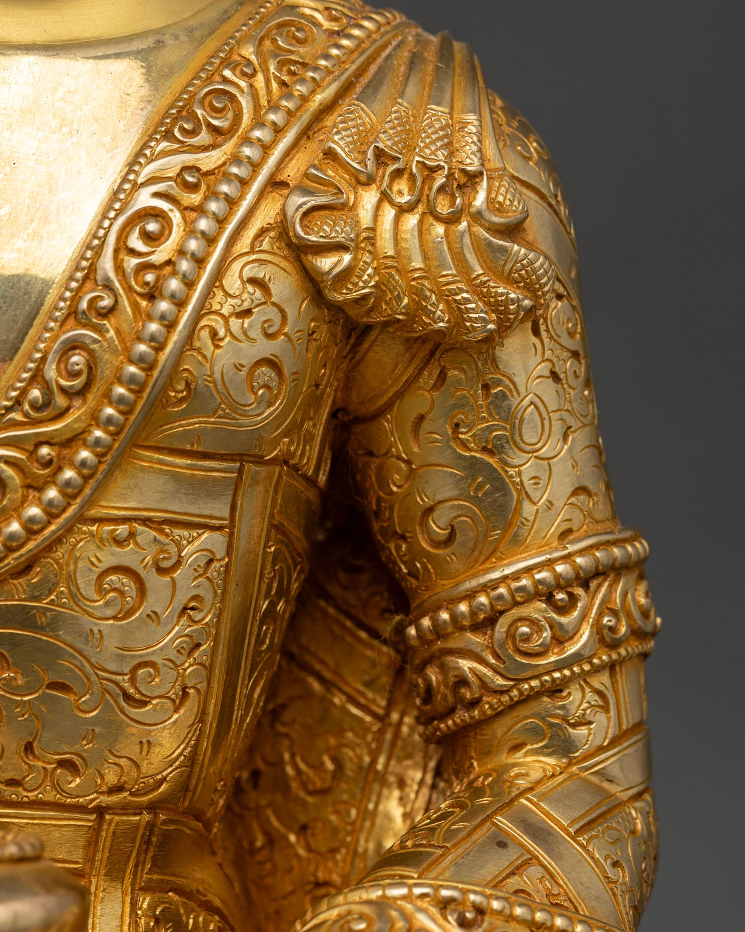 Buddha Shakyamuni Statue - Handmade Gold Meditation Buddha
