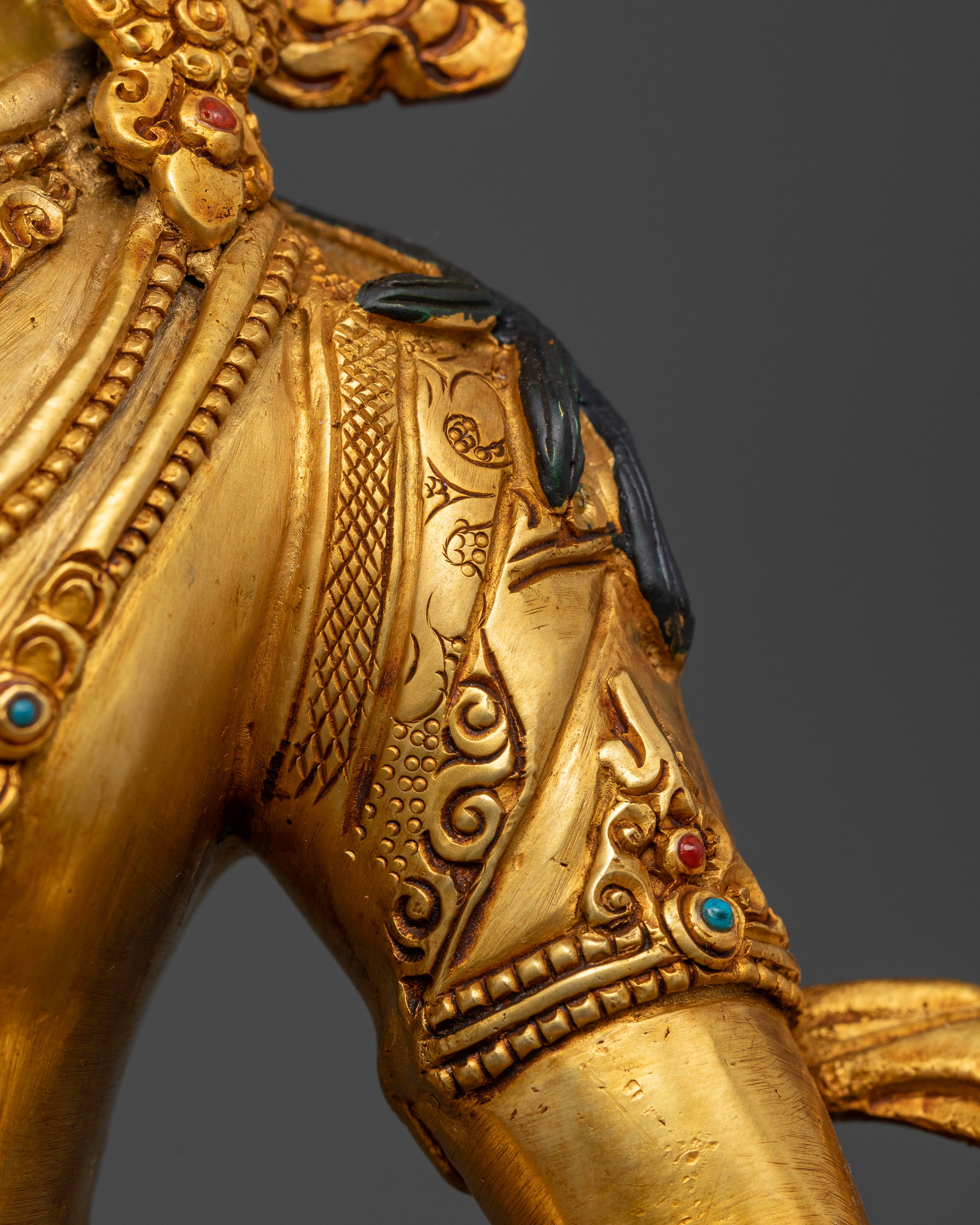 Vajrasattva: The Diamond Thunderbolt of Enlightenment