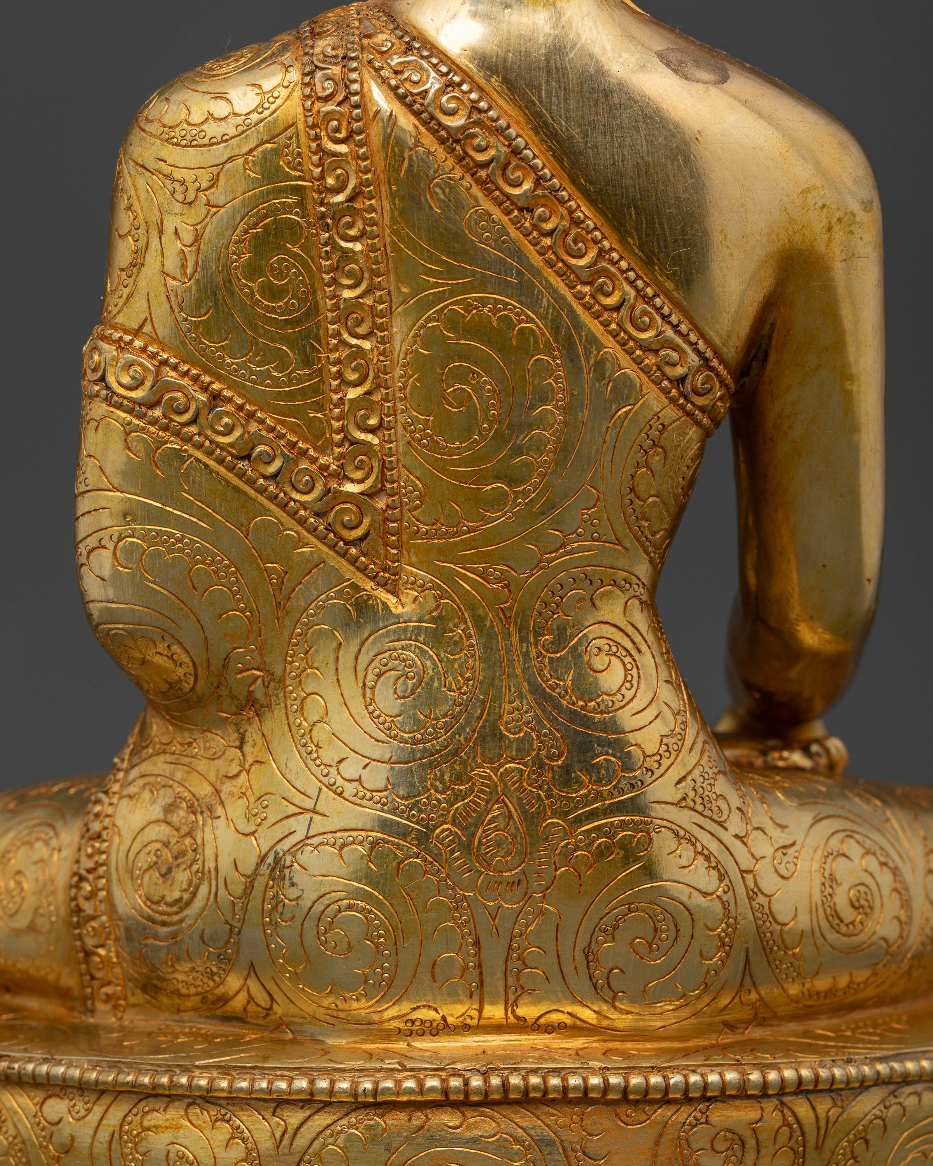 The Enlightened One: Understanding the Life and Teachings of Buddha Shakyamuni"