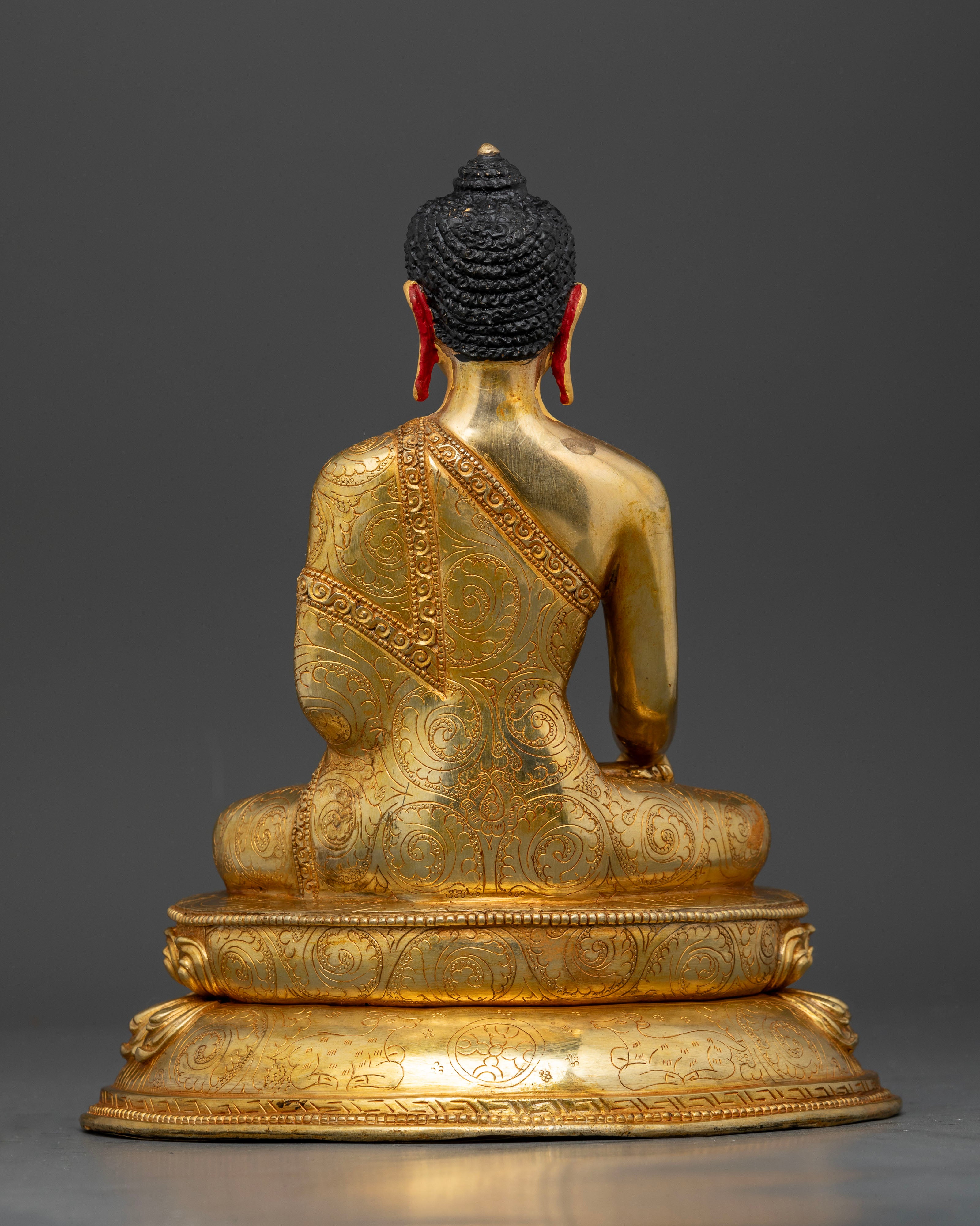 The Enlightened One: Understanding the Life and Teachings of Buddha Shakyamuni"