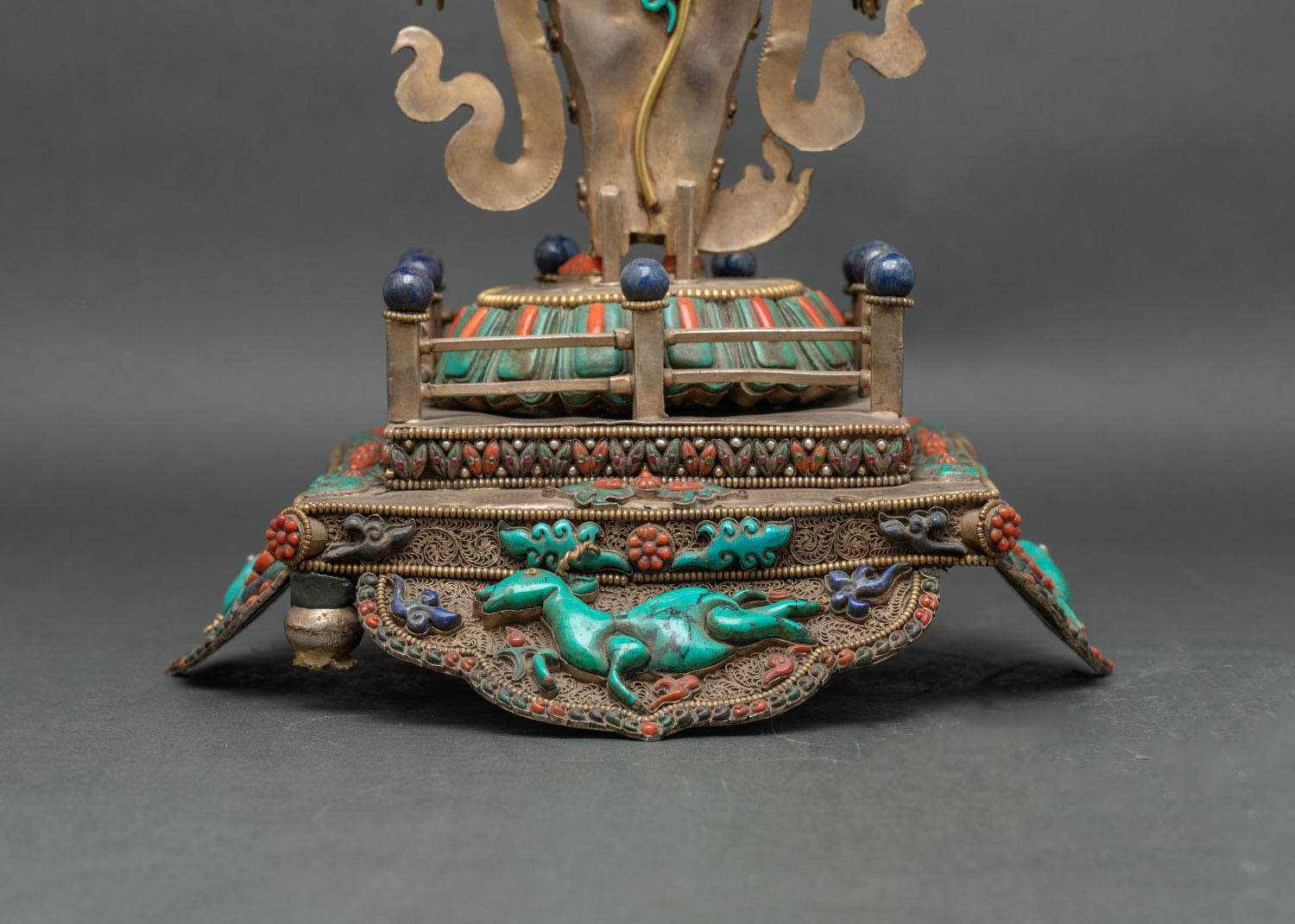 Avalokiteshvara Statue | Symbol of Infinite Compassion