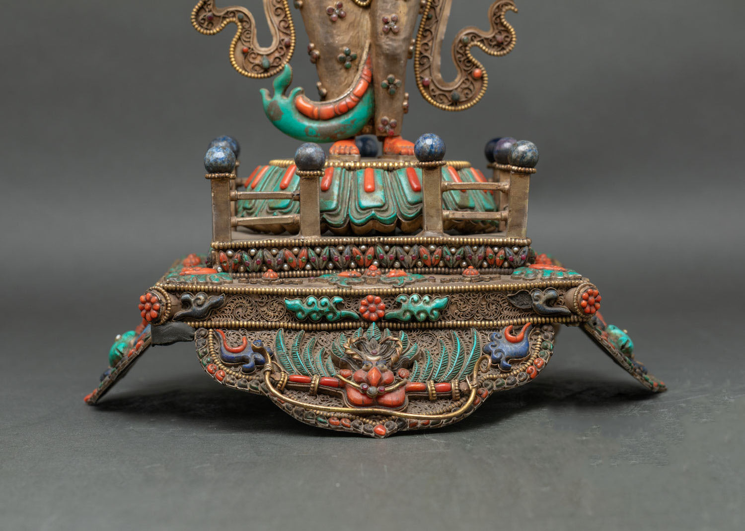 Avalokiteshvara Statue | Symbol of Infinite Compassion