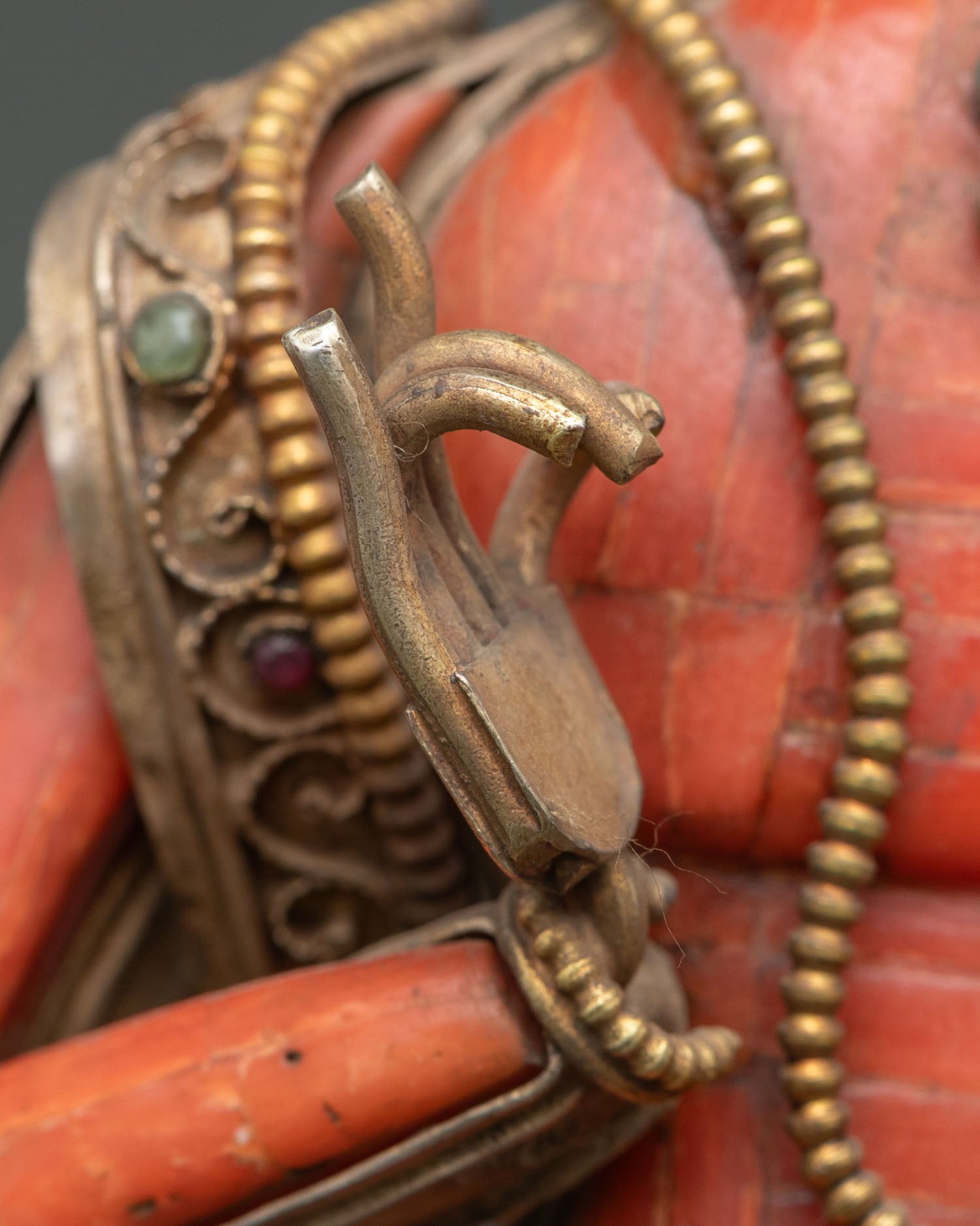 Avalokiteshvara Statue | Symbol of Infinite Compassion