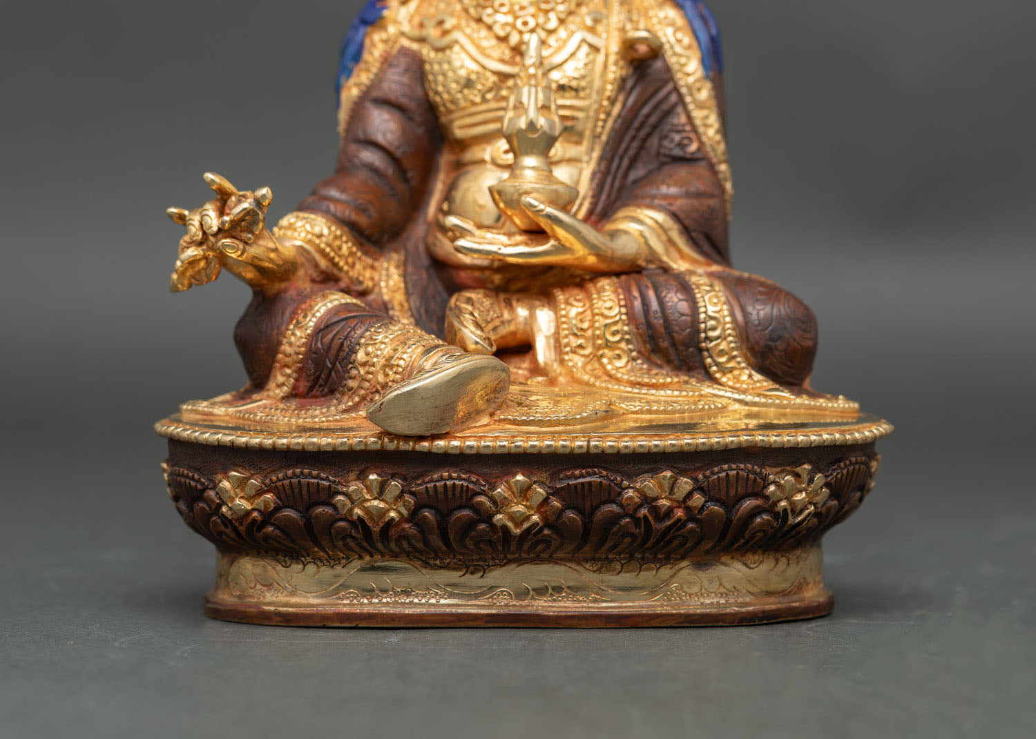 Guru Rinpoche Statue