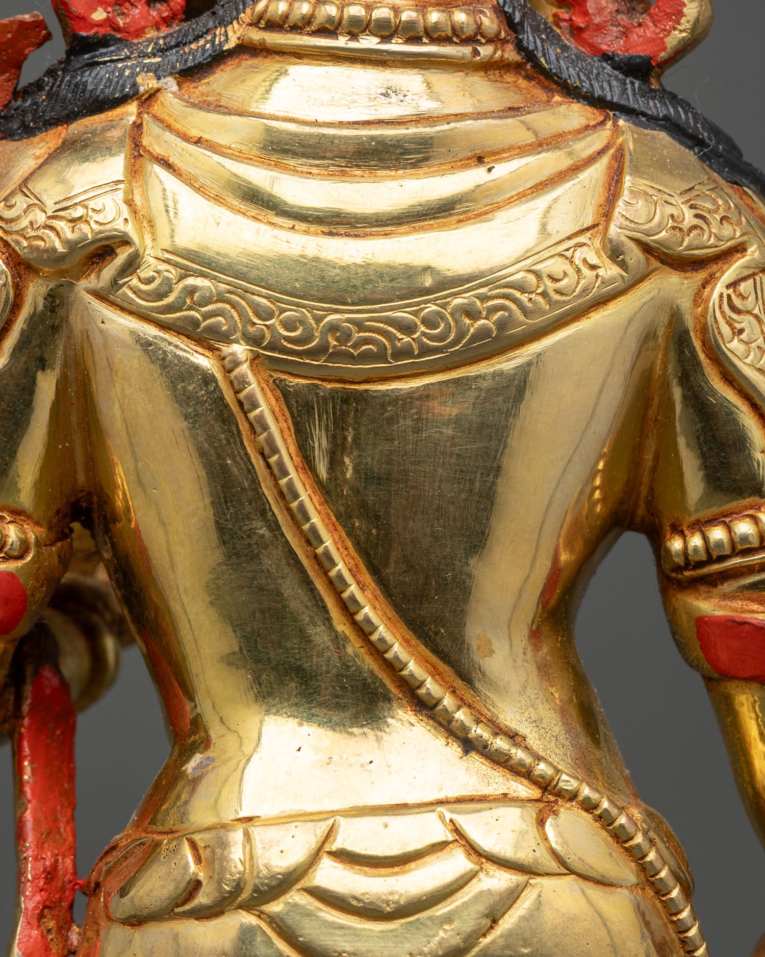 Standing Chenrezig Statue – Tibetan Lokeshwara Sculpture