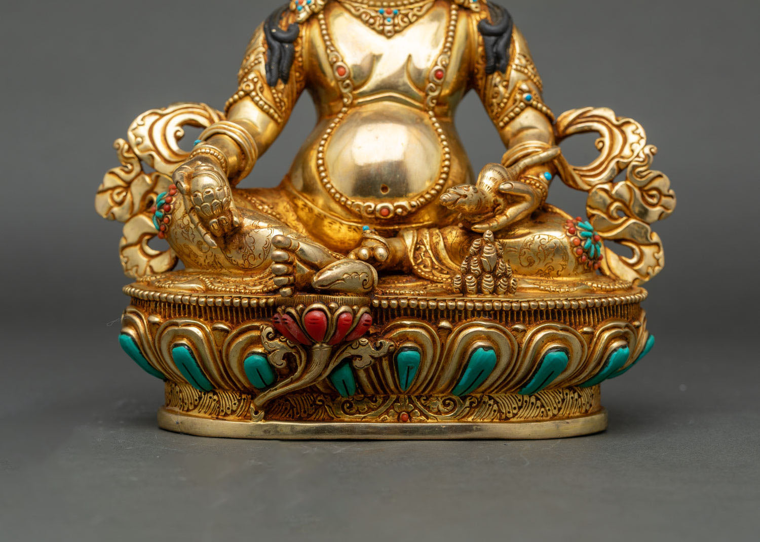 Dzambala Statue | Buddhist Prosperity God Figure
