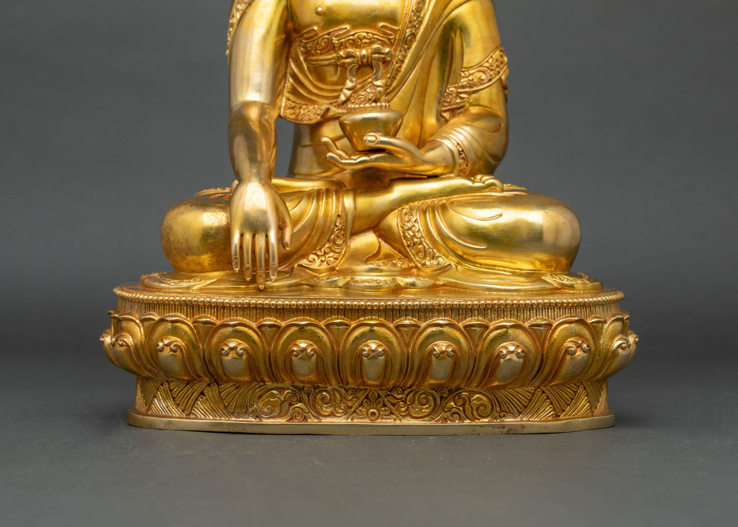 Shakyamuni Buddha Statue for Sacred Home Decor