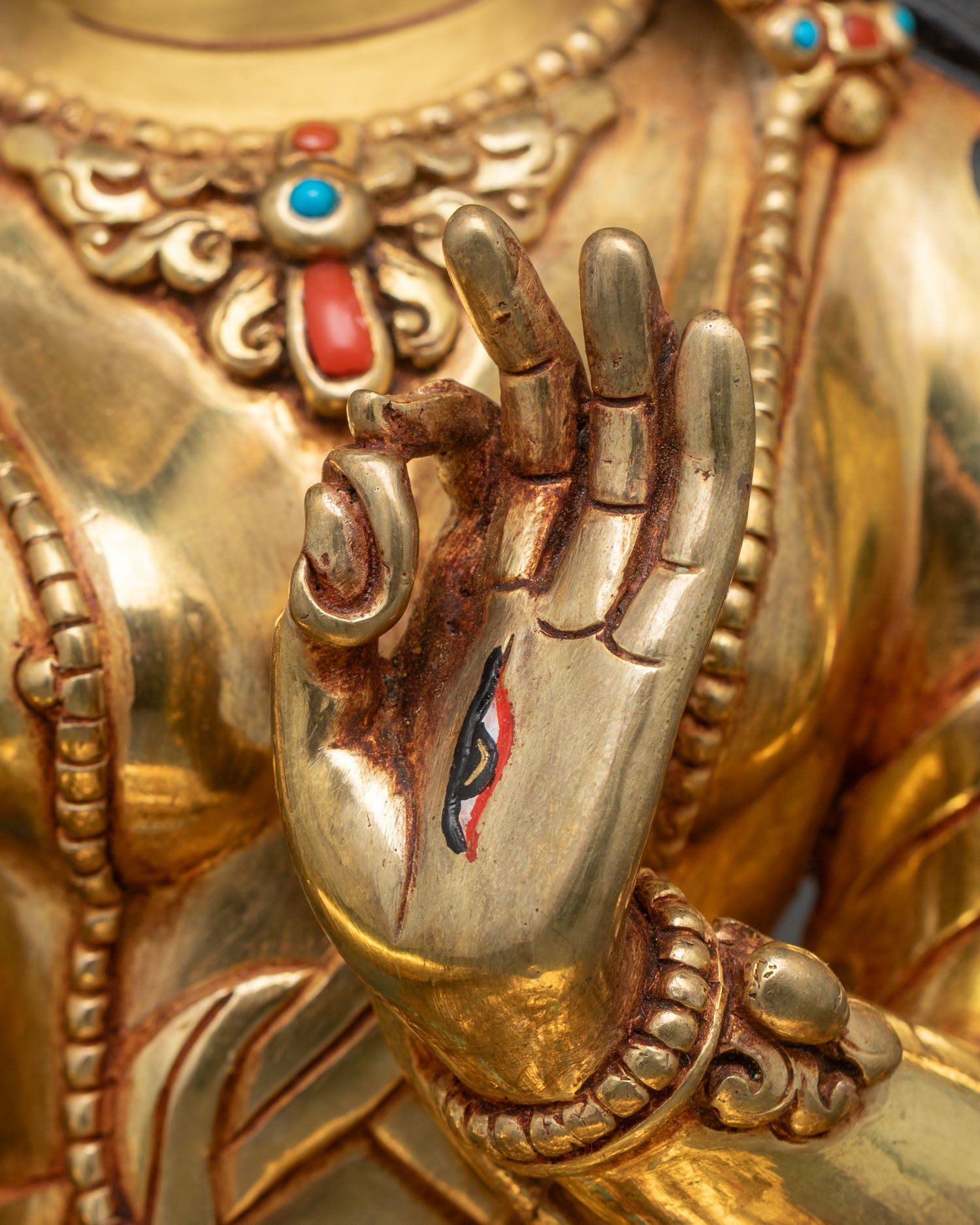 Goddess White Tara Statue – Healing and Longevity Symbol