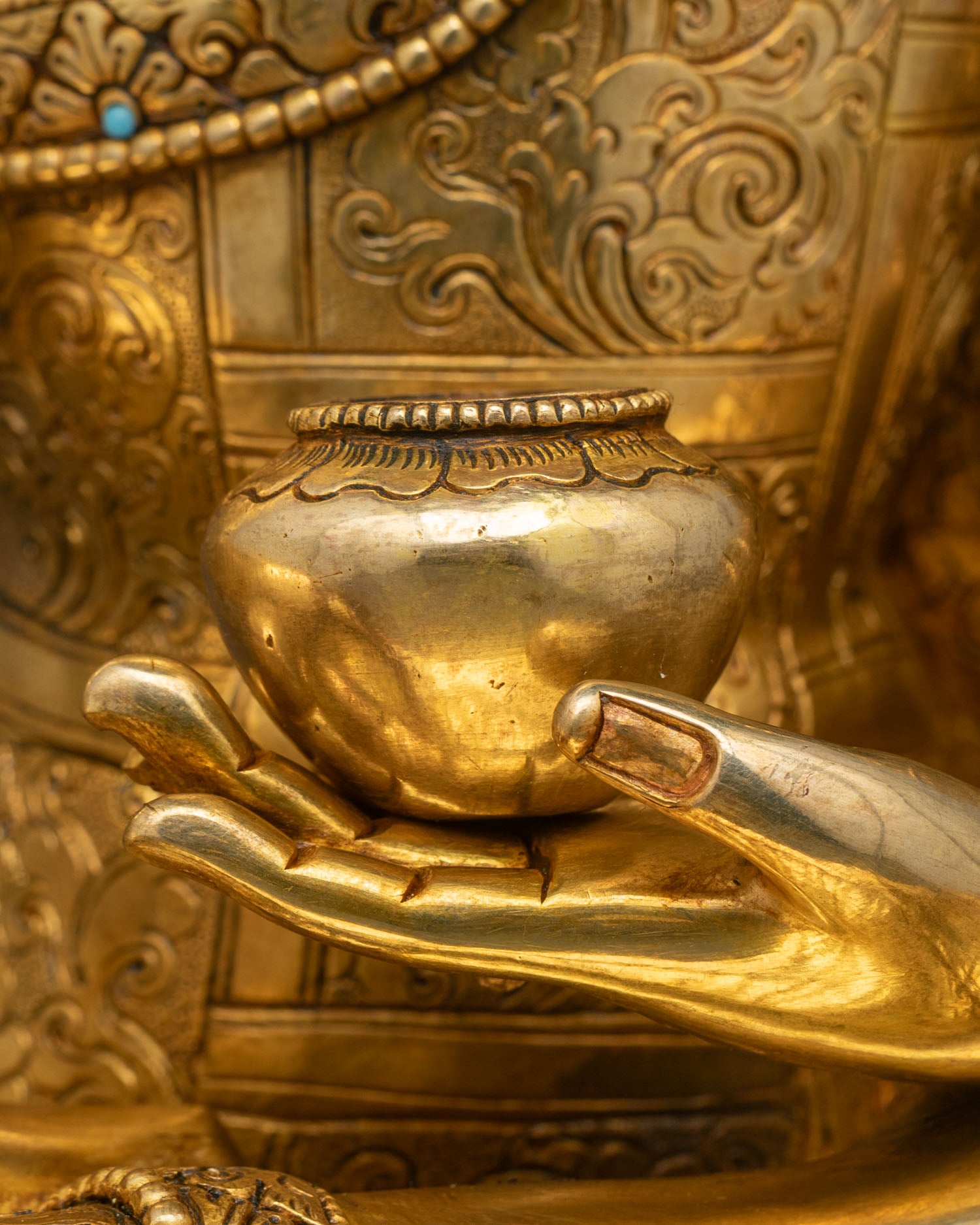 Buddha Shakyamuni Statue