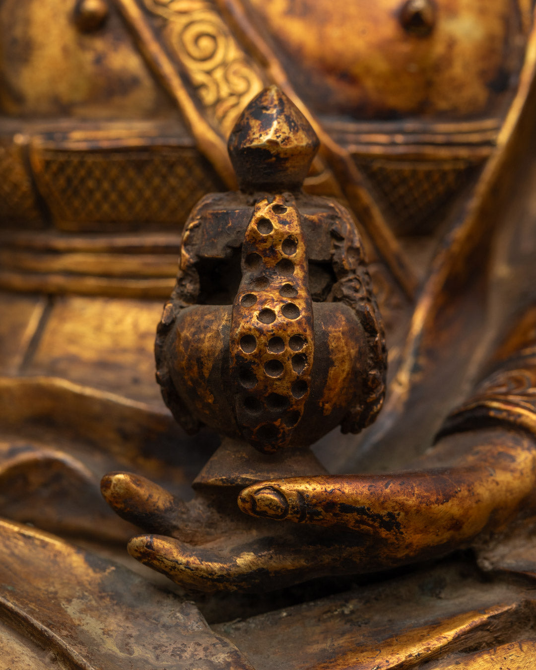 Great Lama 4th Zhabdrung Rinpoche Statue