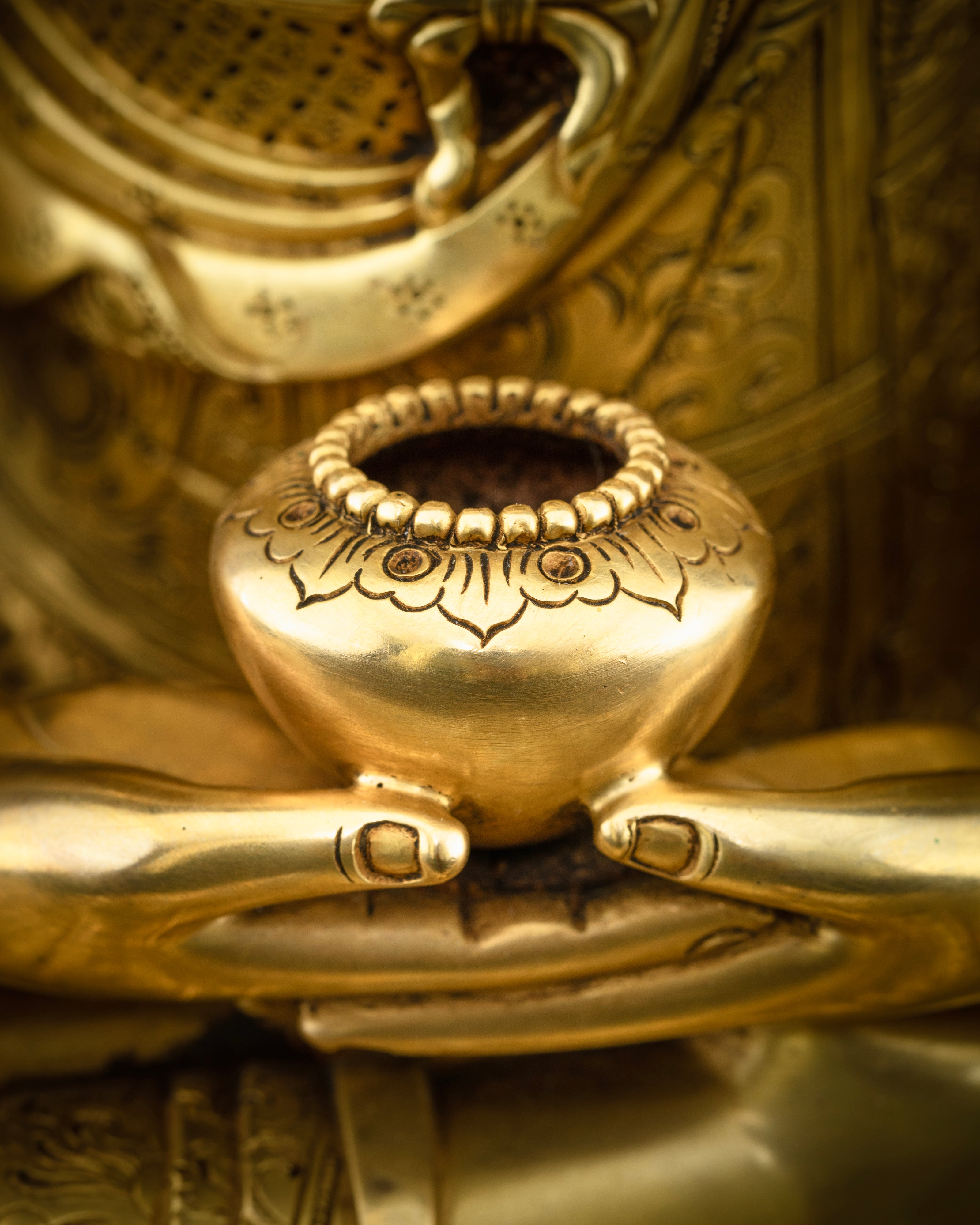 Golden Amitabha Buddha statue | Meditation and Mindfulness
