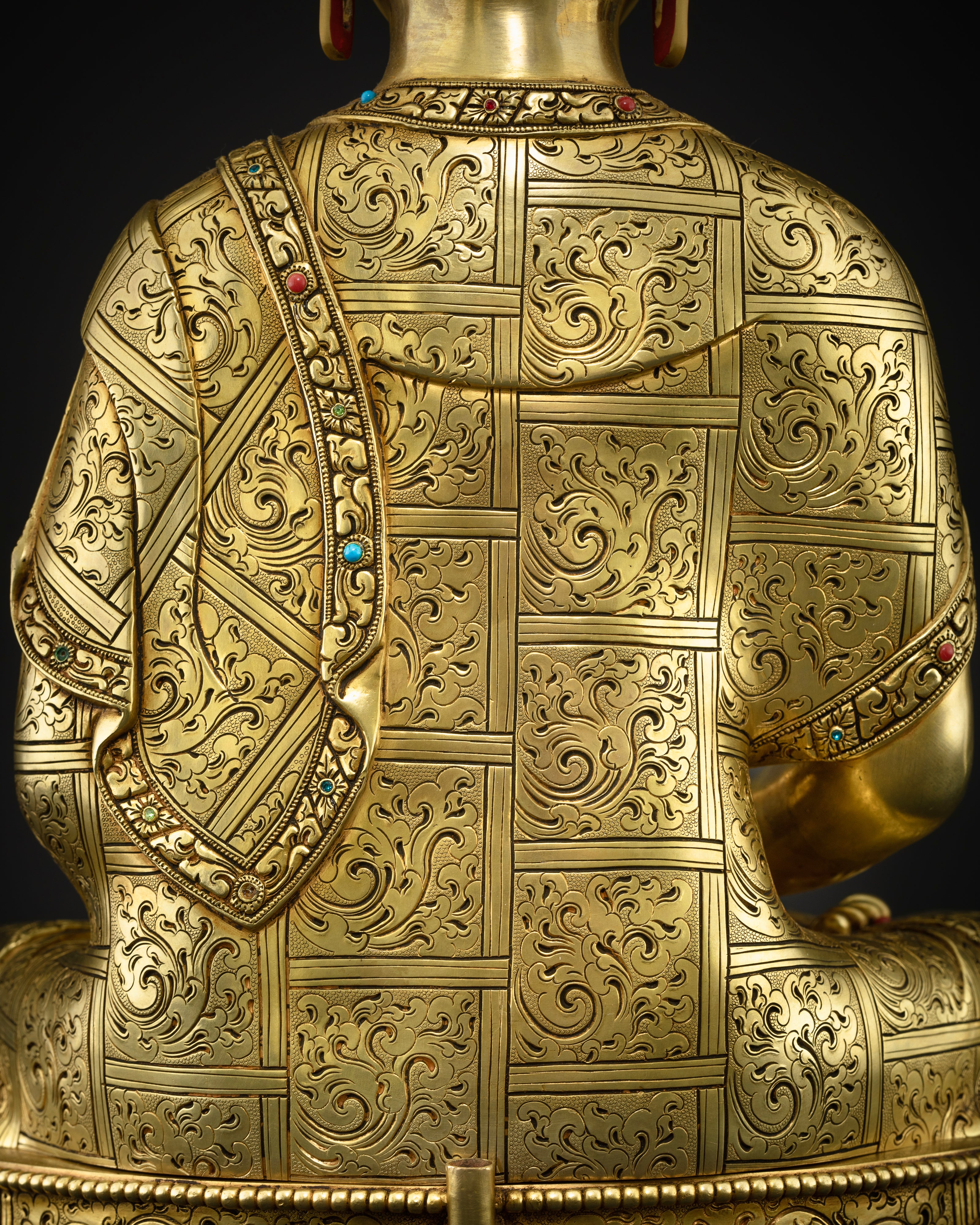Golden Amitabha Buddha statue | Meditation and Mindfulness