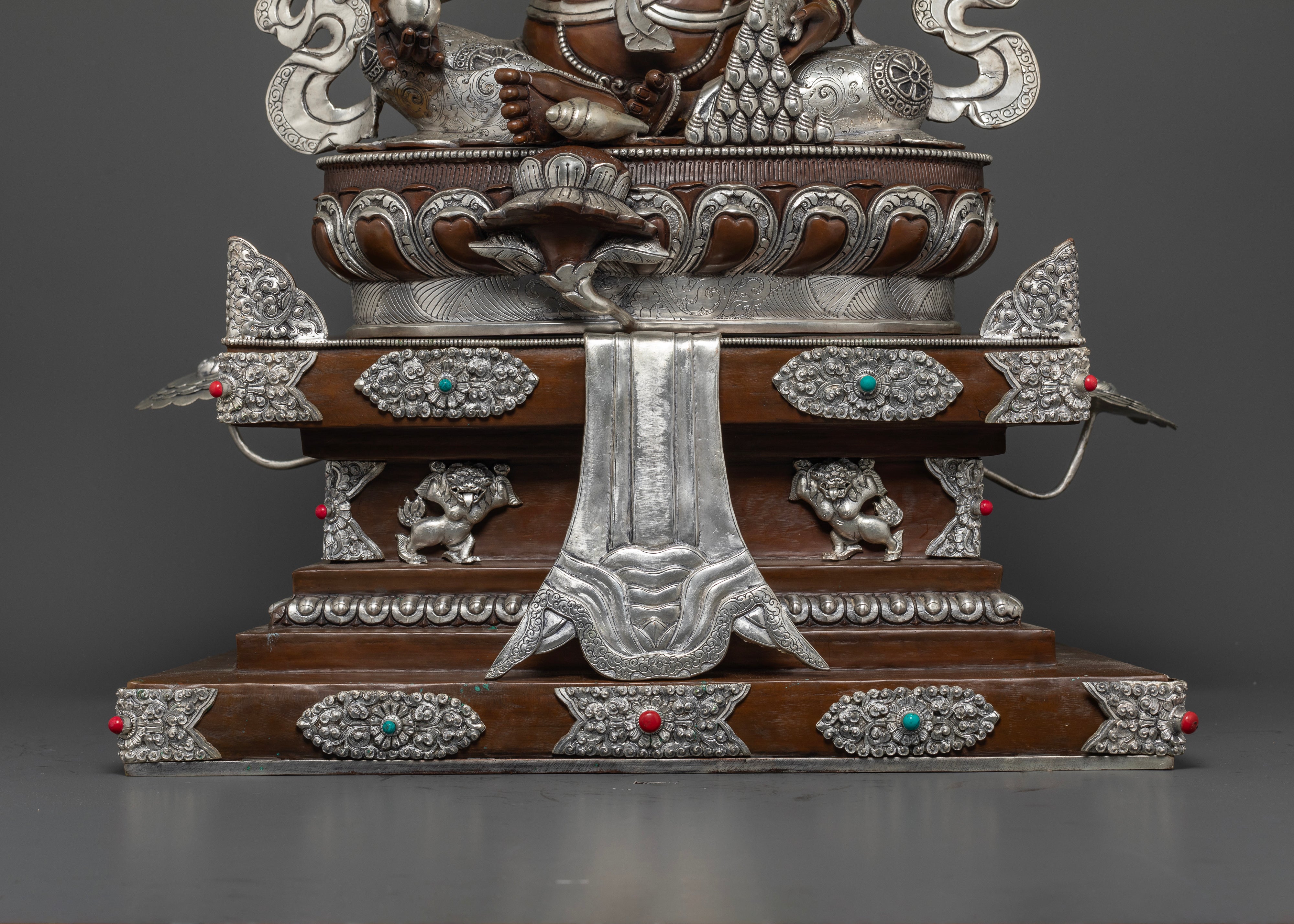 Guardian on High: The Throne of Jambhala