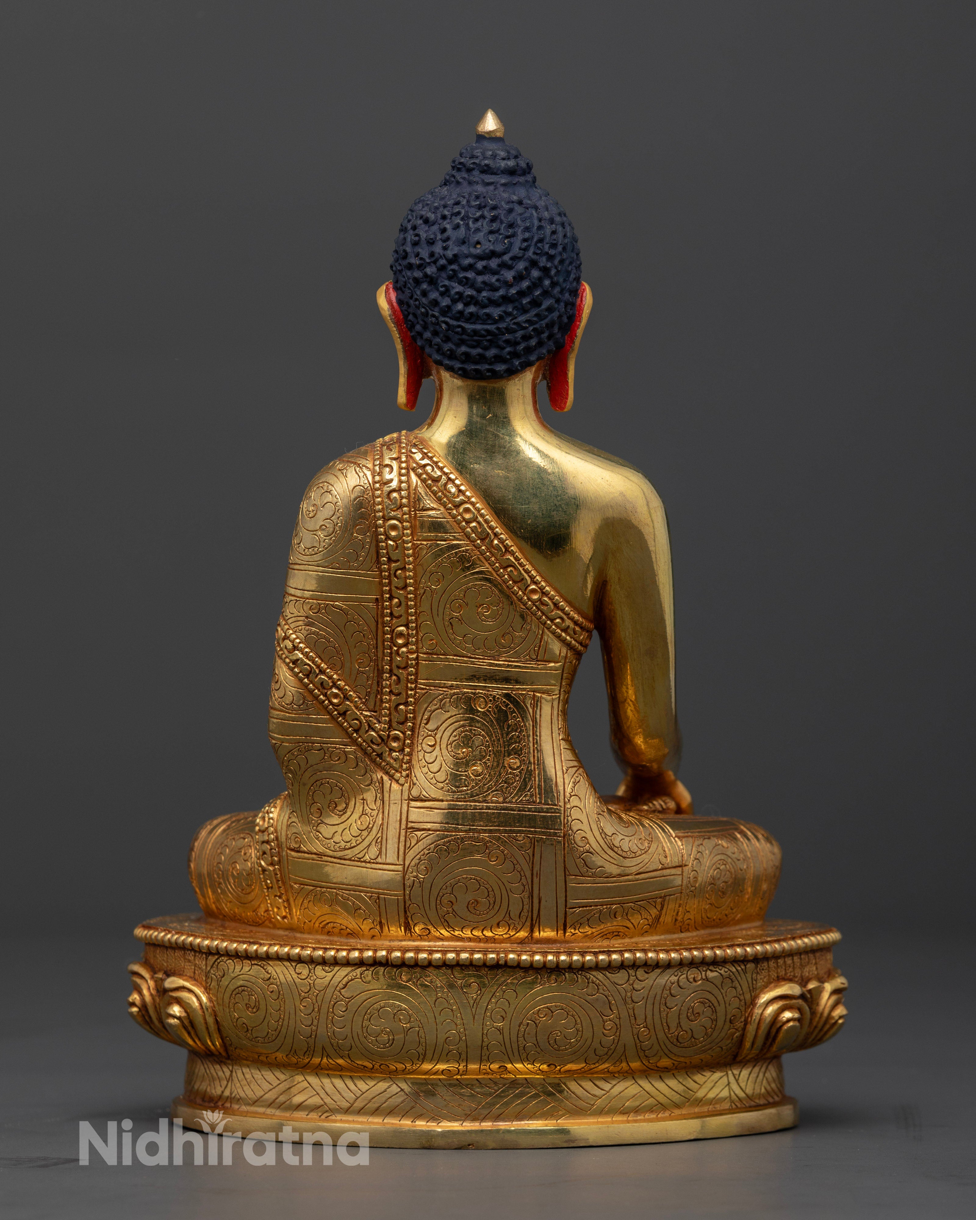 Handcrafted Beauty: Gold Face Shakyamuni Buddha Statue