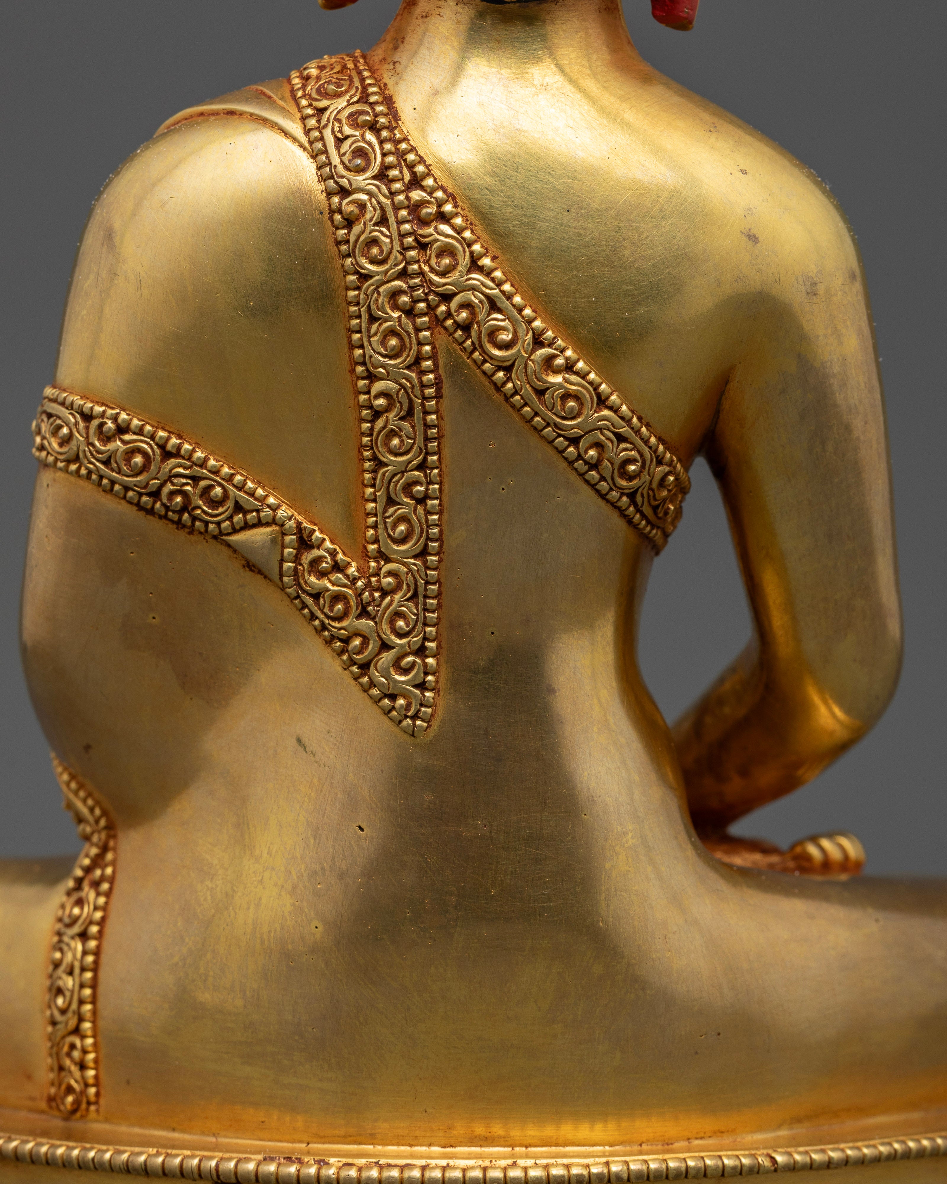Fine Gold Plated Amitabha Buddha Statue: Exclusive Collection for Practitioners