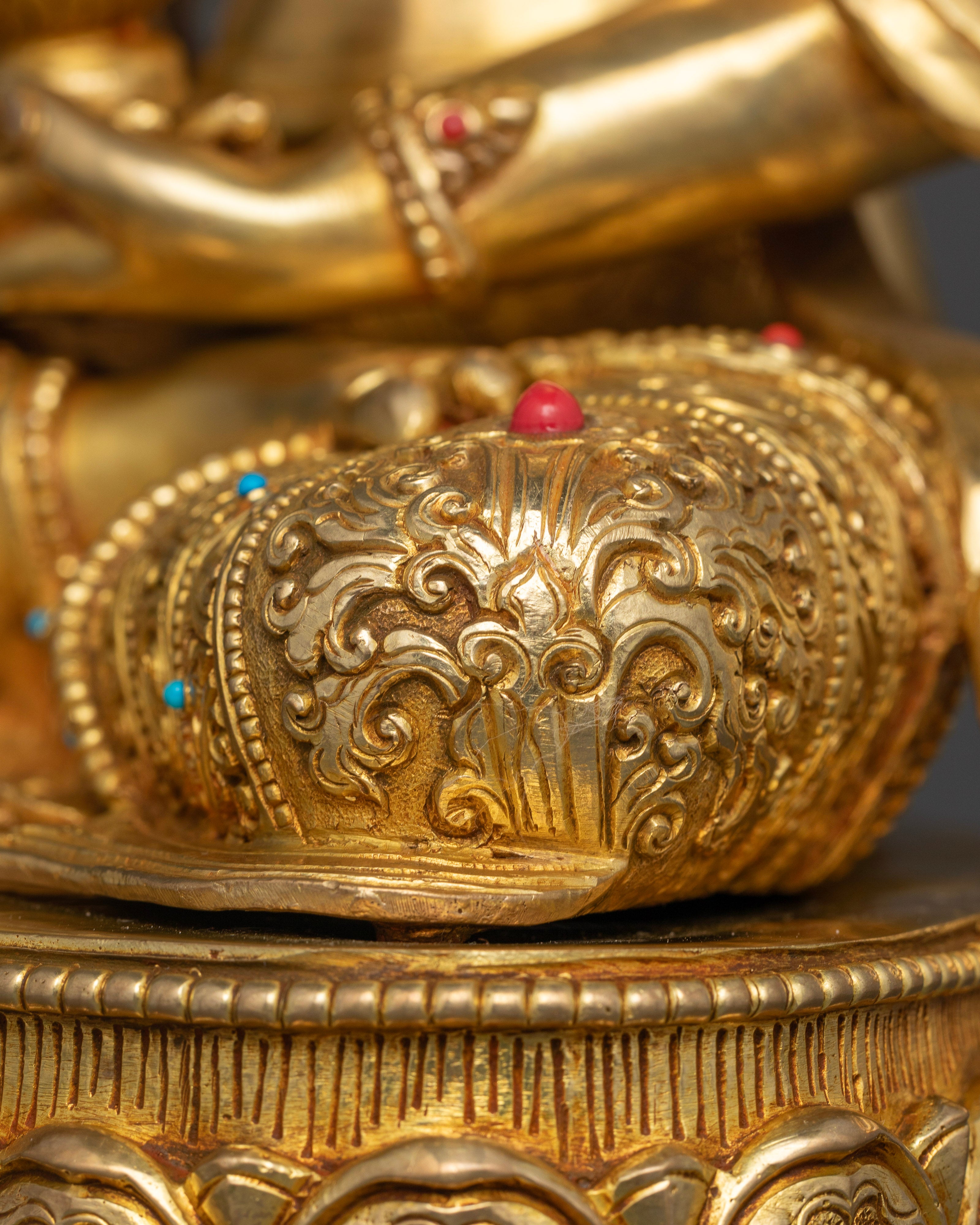 Amitayus Statue: Symbol of Longevity and Spiritual Serenity