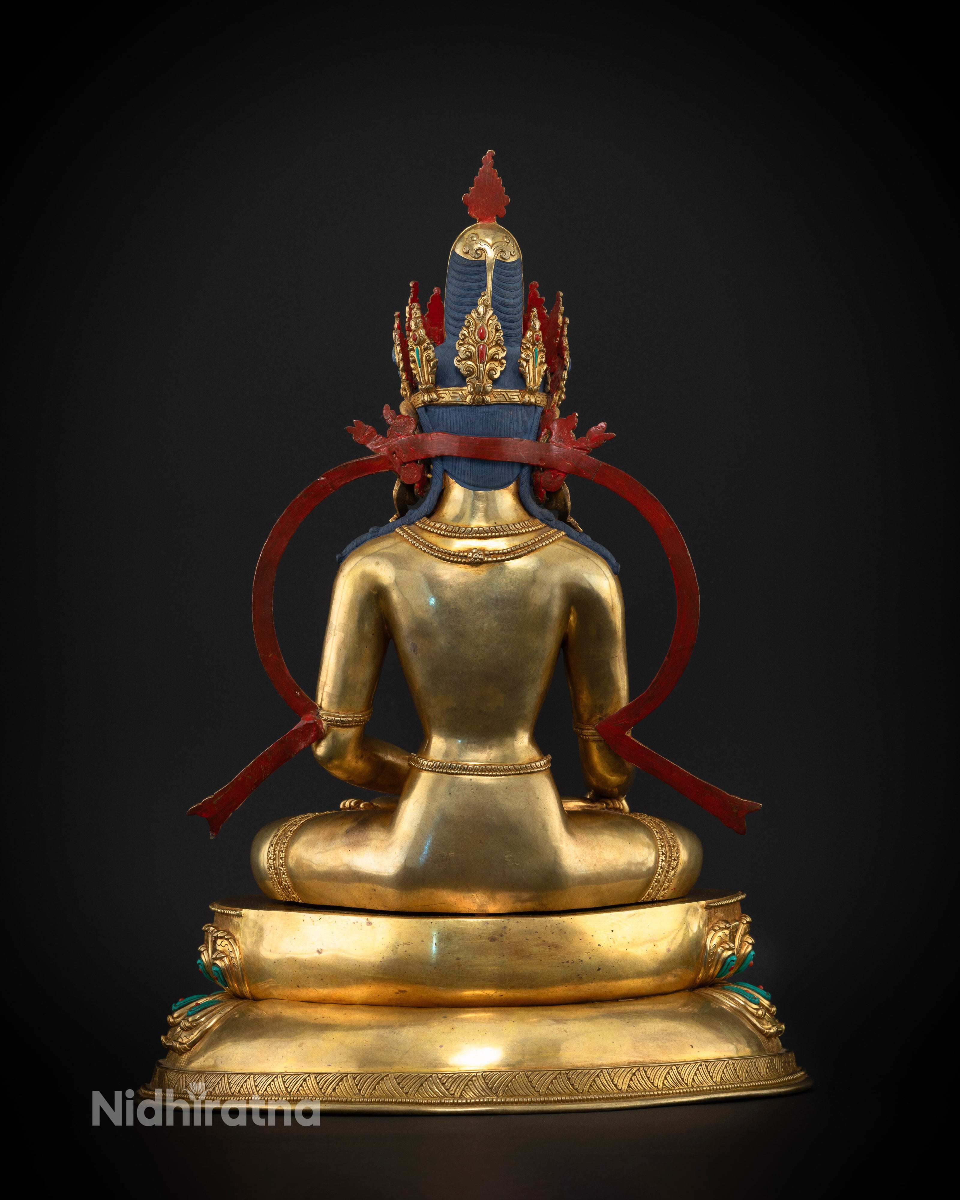 The Crowned Buddha Shakyamuni: Founder of Buddhism