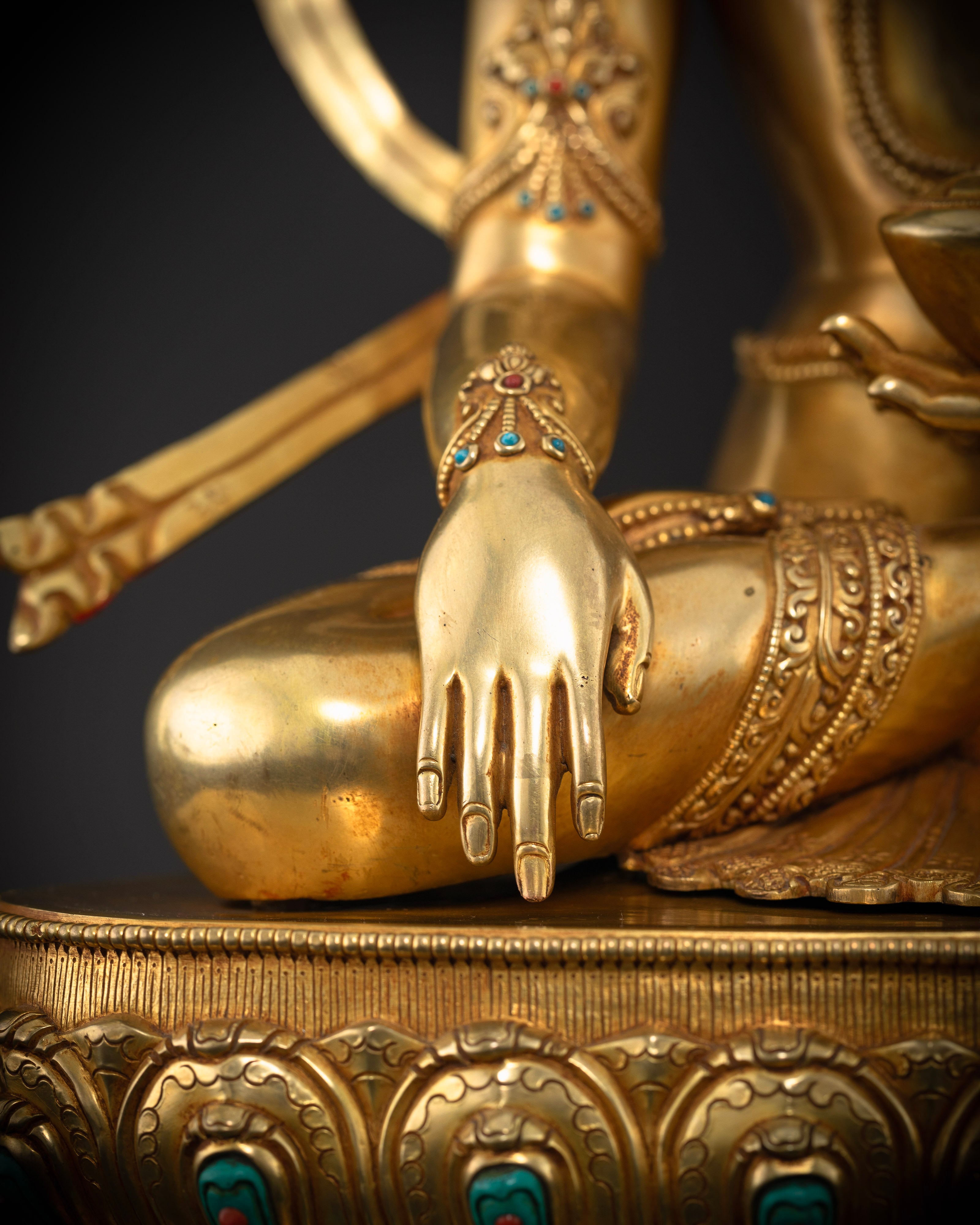 The Crowned Buddha Shakyamuni: Founder of Buddhism