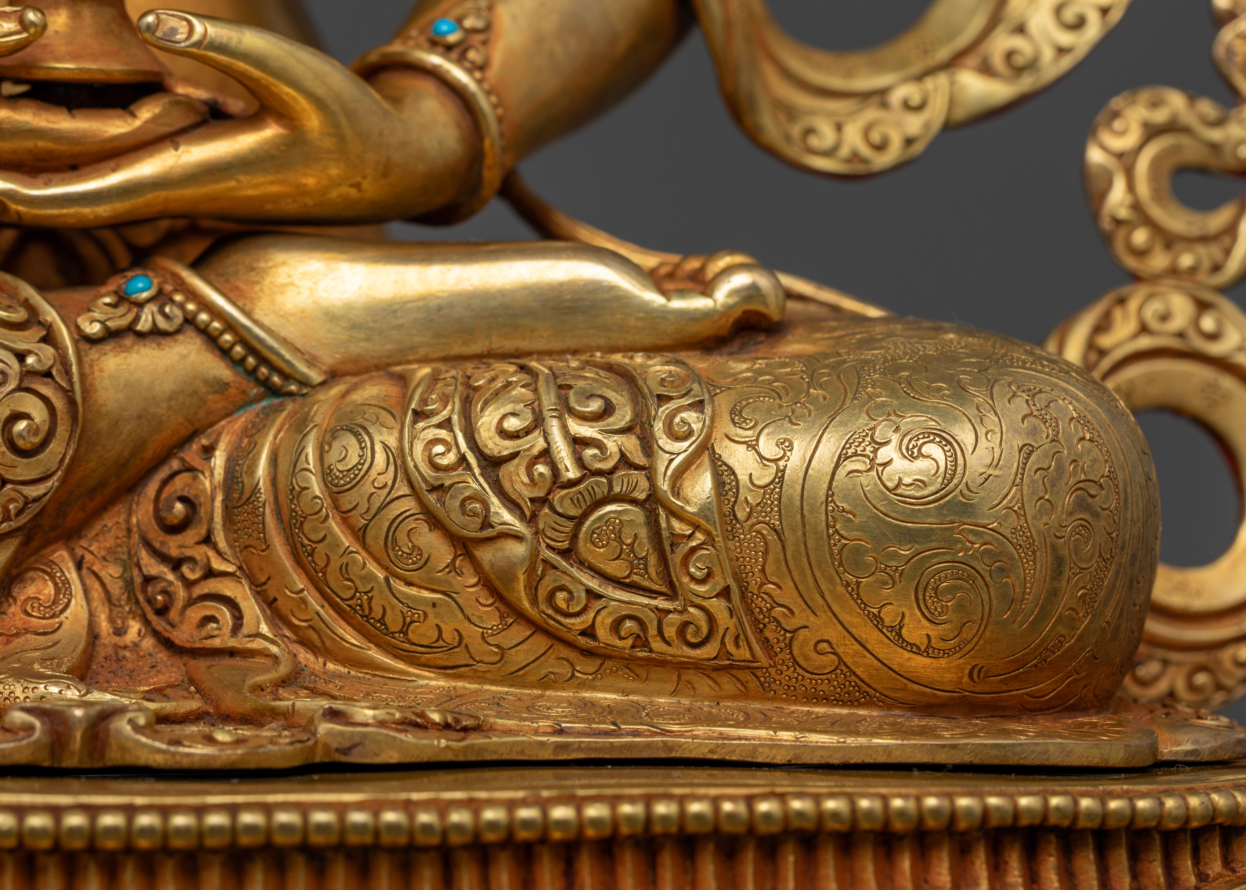 Amitayus Statue: Icons of Healing and Spiritual Growth